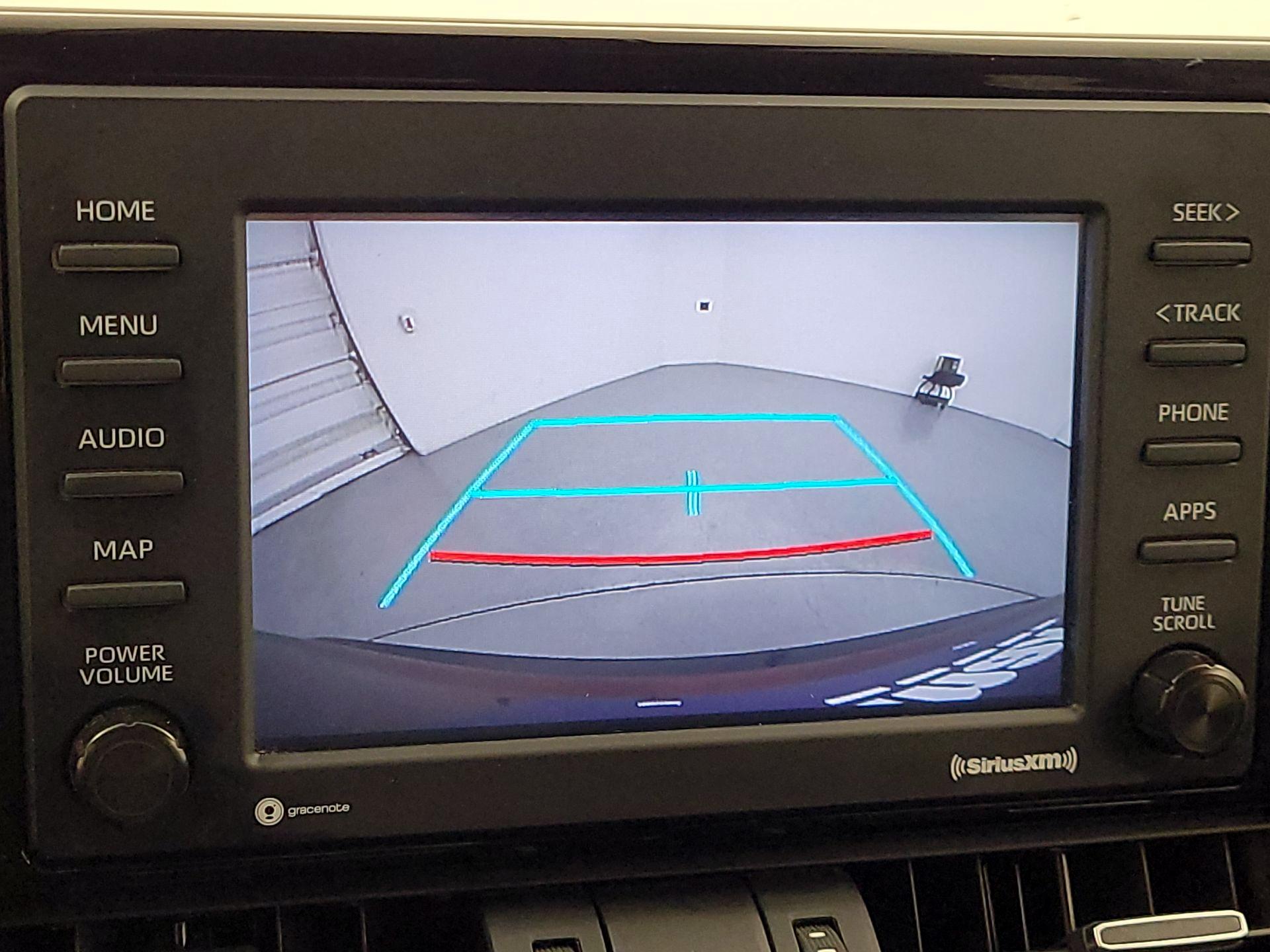 Thumbnail: 2022 Toyota RAV4 - 14