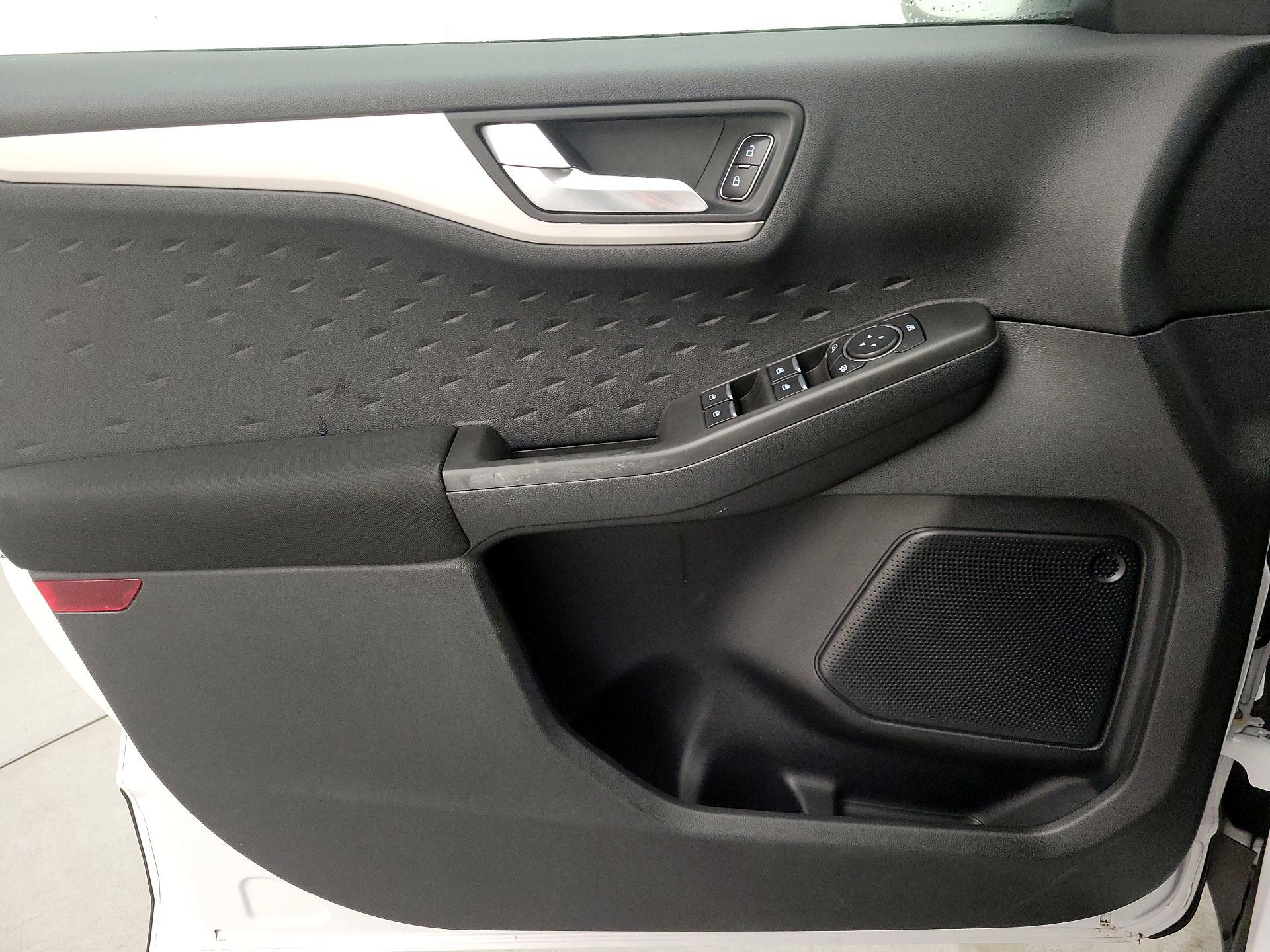 Thumbnail: 2020 Ford Escape - 12