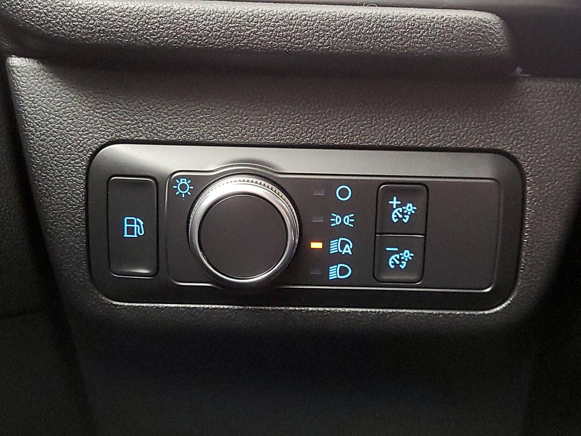 Thumbnail: 2020 Ford Escape - 13