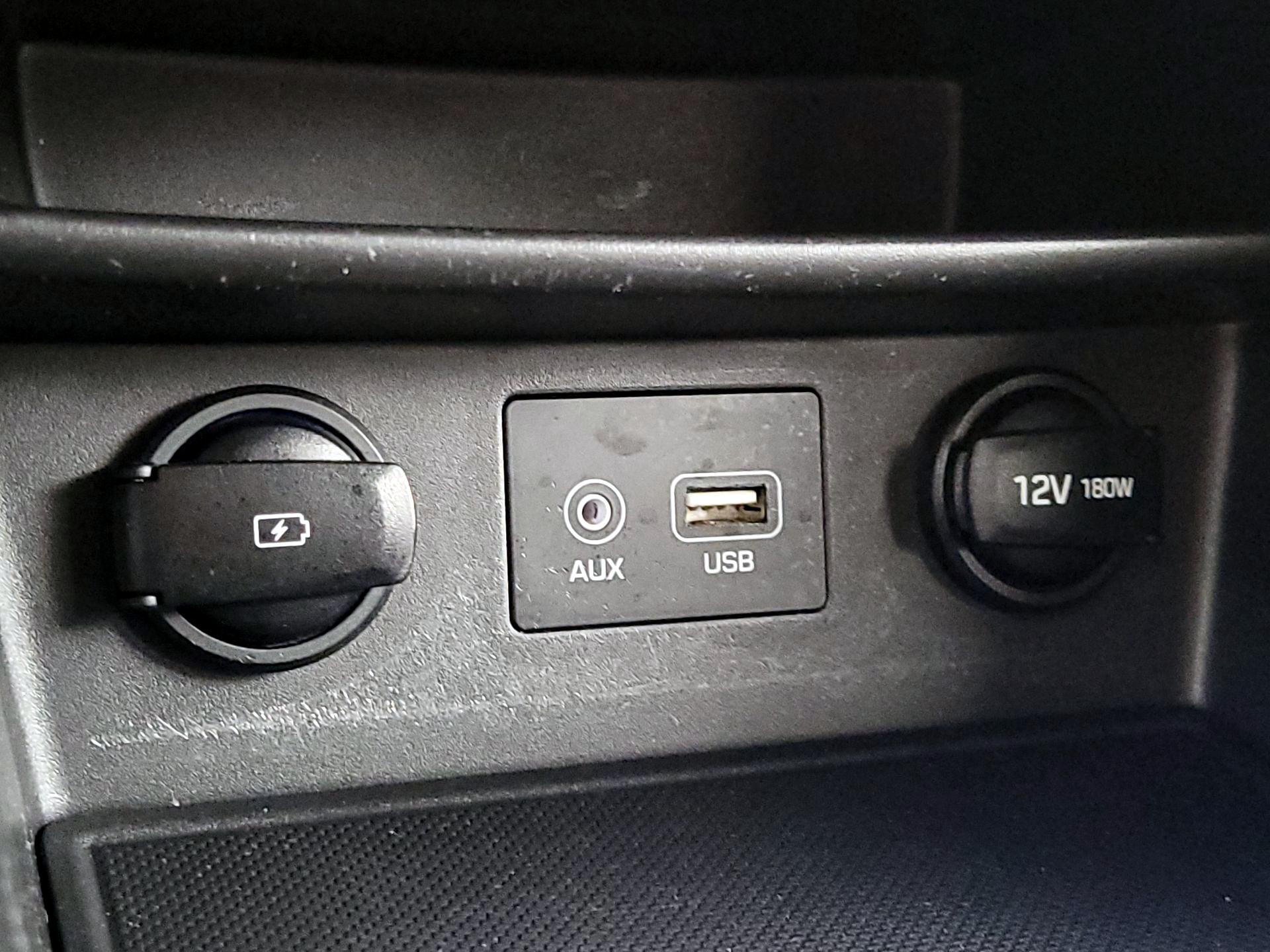 Thumbnail: 2020 Hyundai Kona - 18