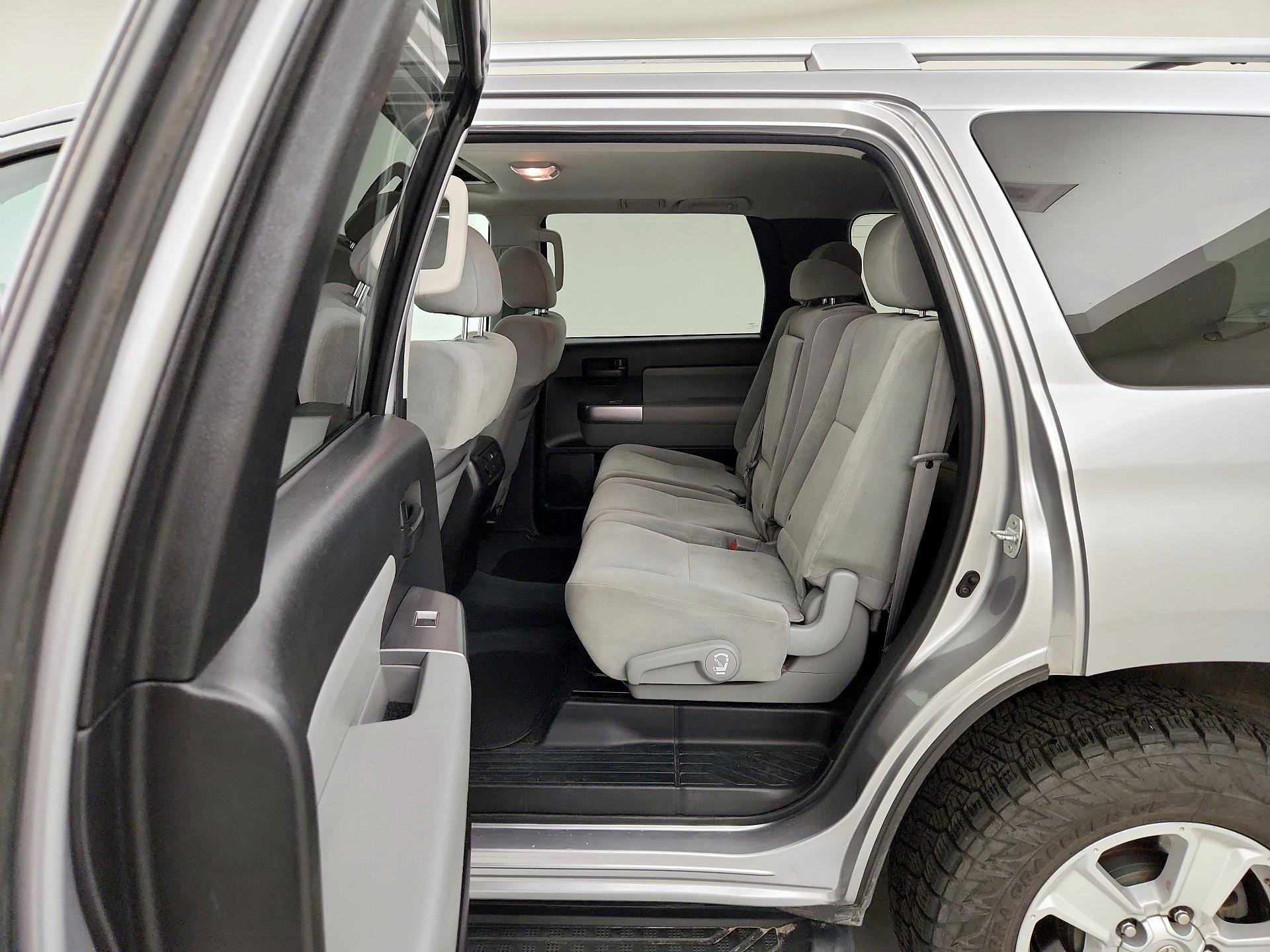 Thumbnail: 2018 Toyota Sequoia - 20