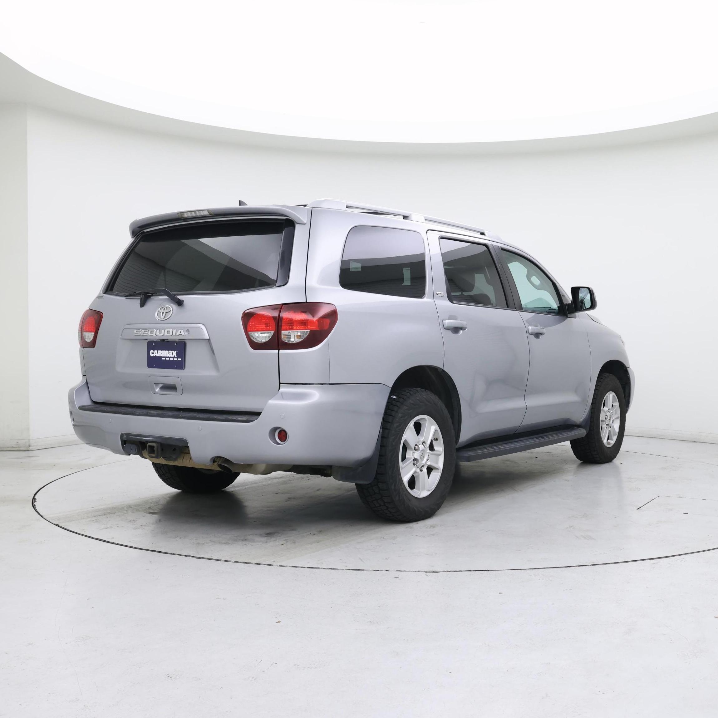 Thumbnail: 2018 Toyota Sequoia - 8