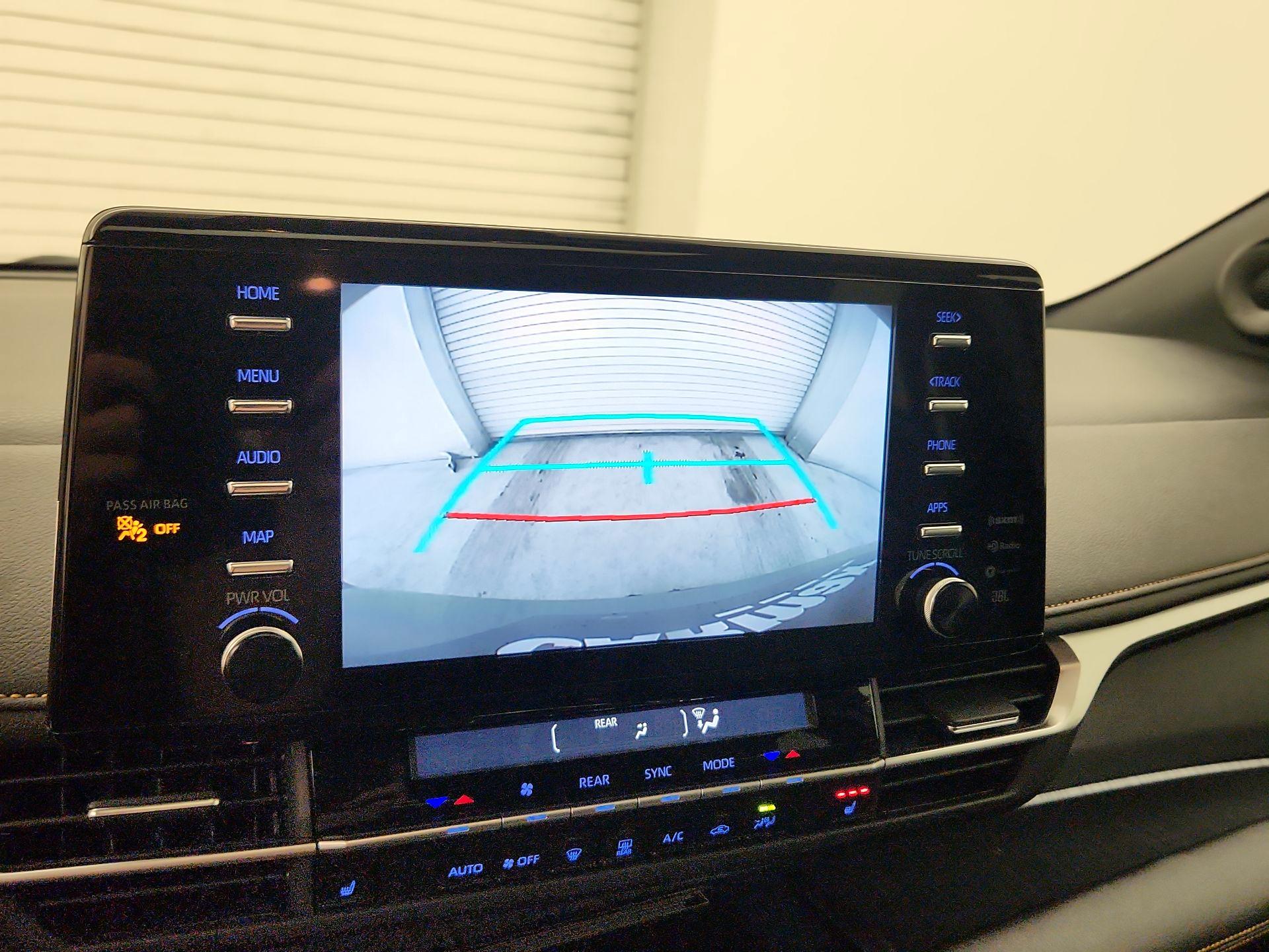 Thumbnail: 2024 Toyota Sienna - 15