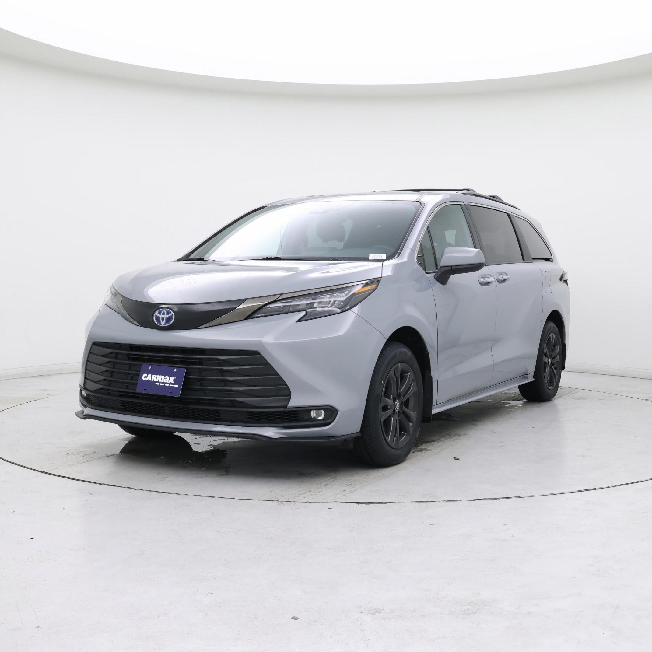 Thumbnail: 2024 Toyota Sienna - 4