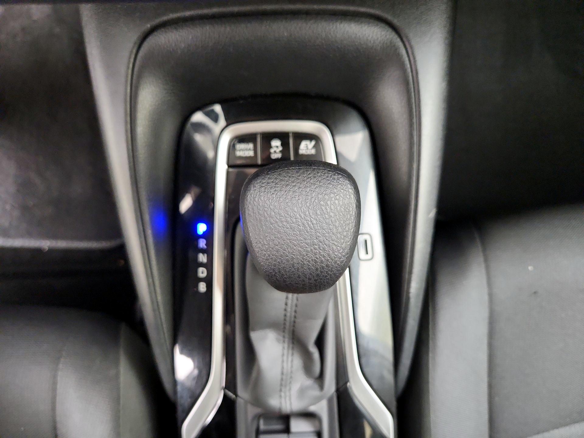 Thumbnail: 2022 Toyota Corolla - 17