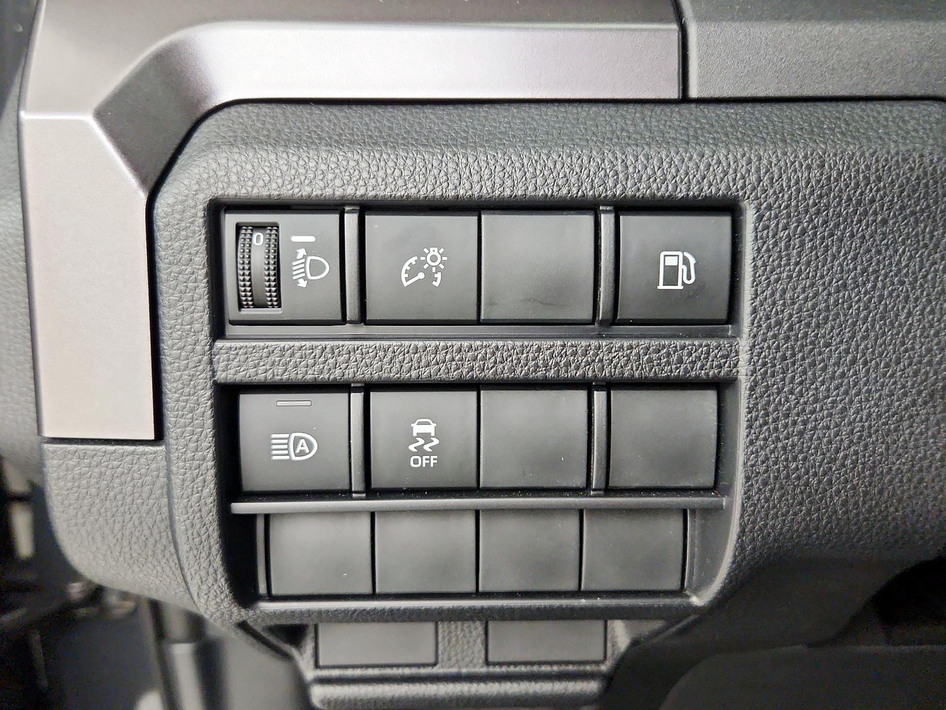 Thumbnail: 2025 Toyota 4Runner - 13