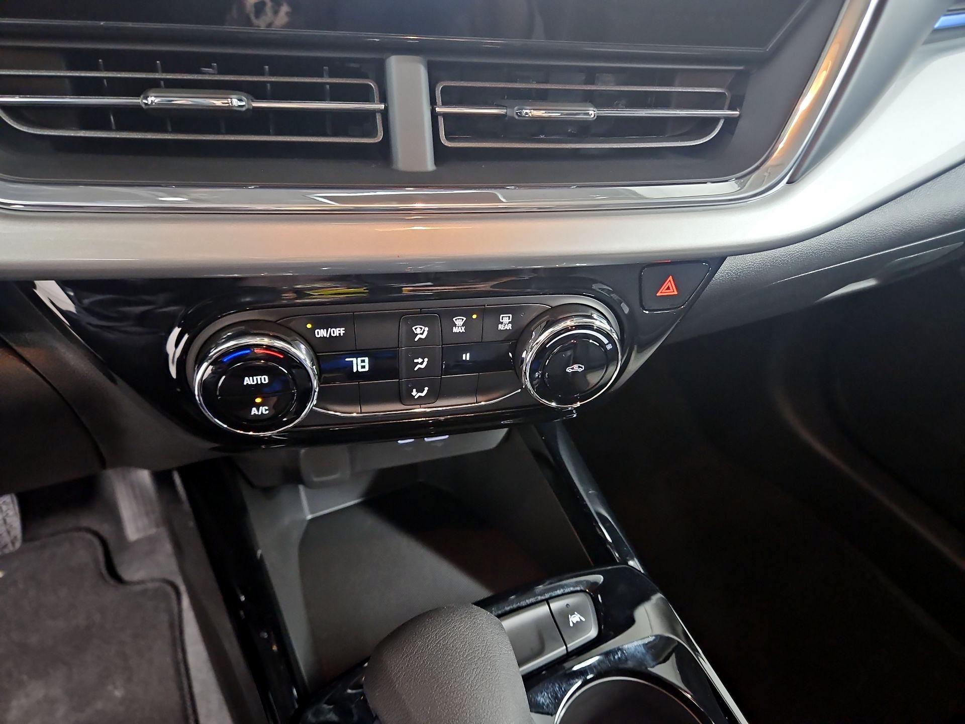 Thumbnail: 2026 Chevrolet Trax - 16