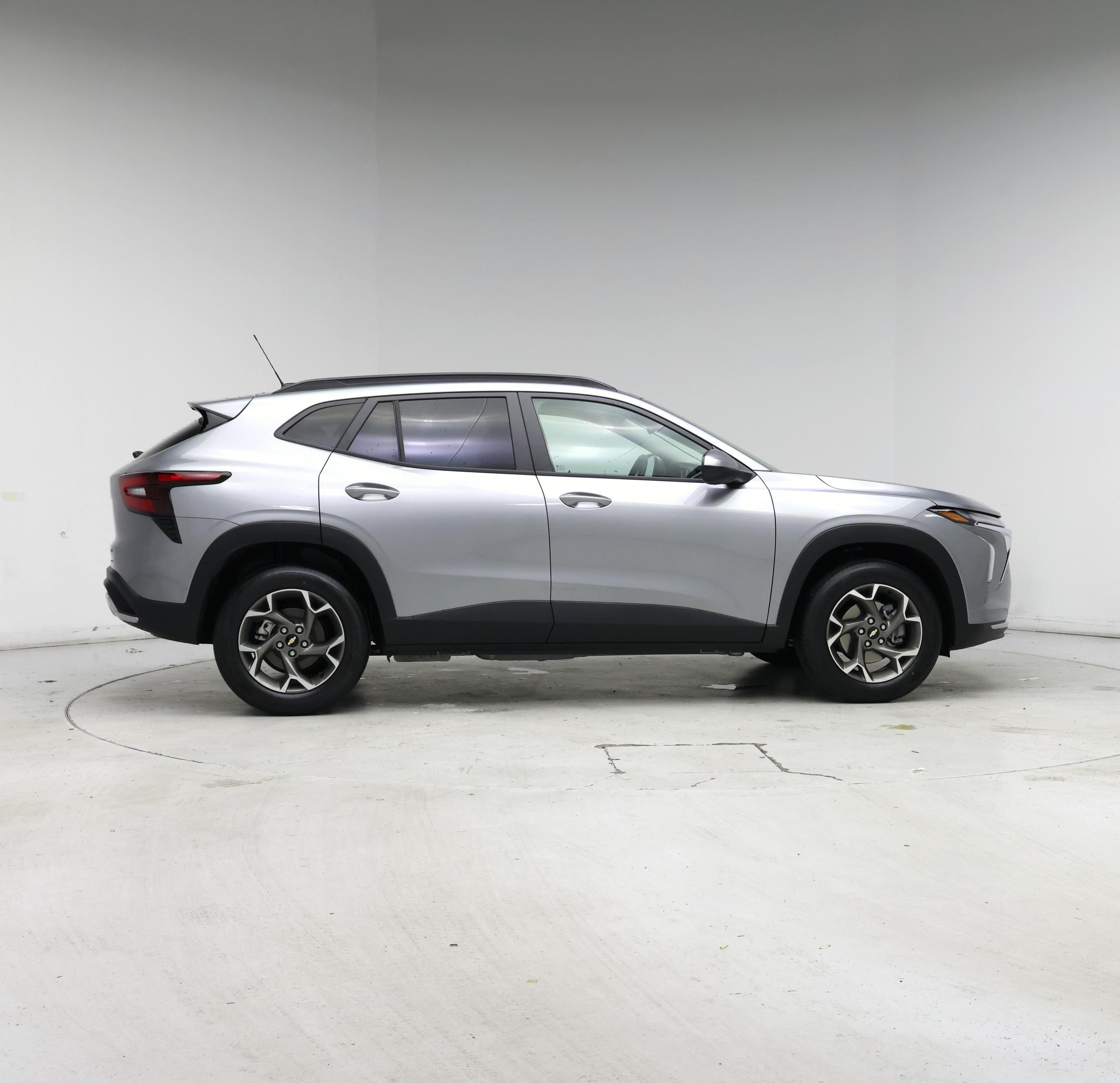 Thumbnail: 2026 Chevrolet Trax - 7