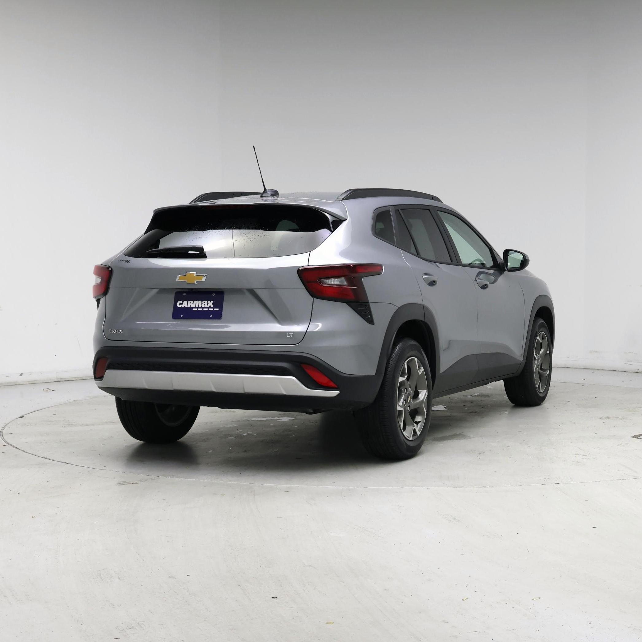 Thumbnail: 2026 Chevrolet Trax - 8