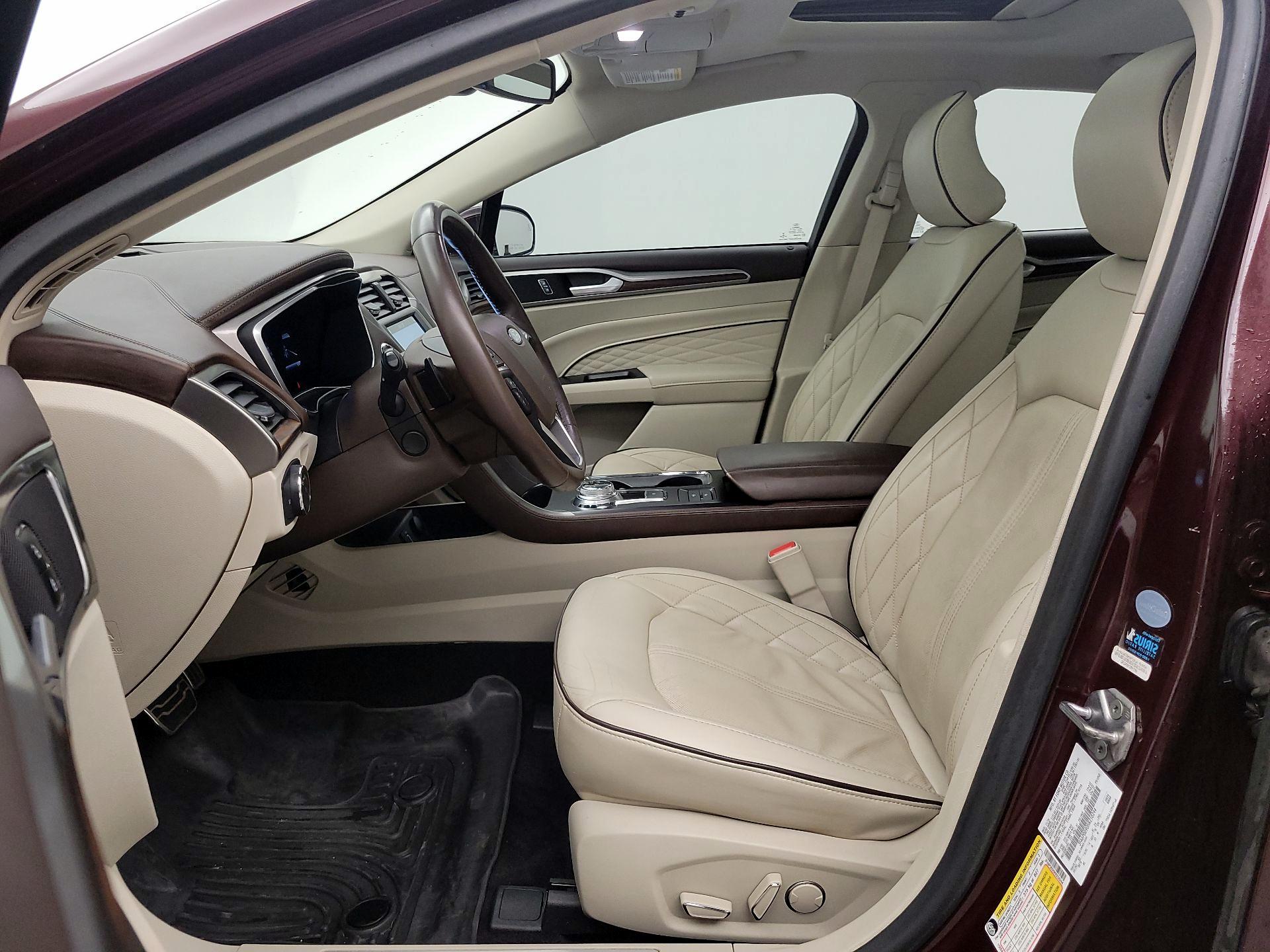 Thumbnail: 2017 Ford Fusion - 11