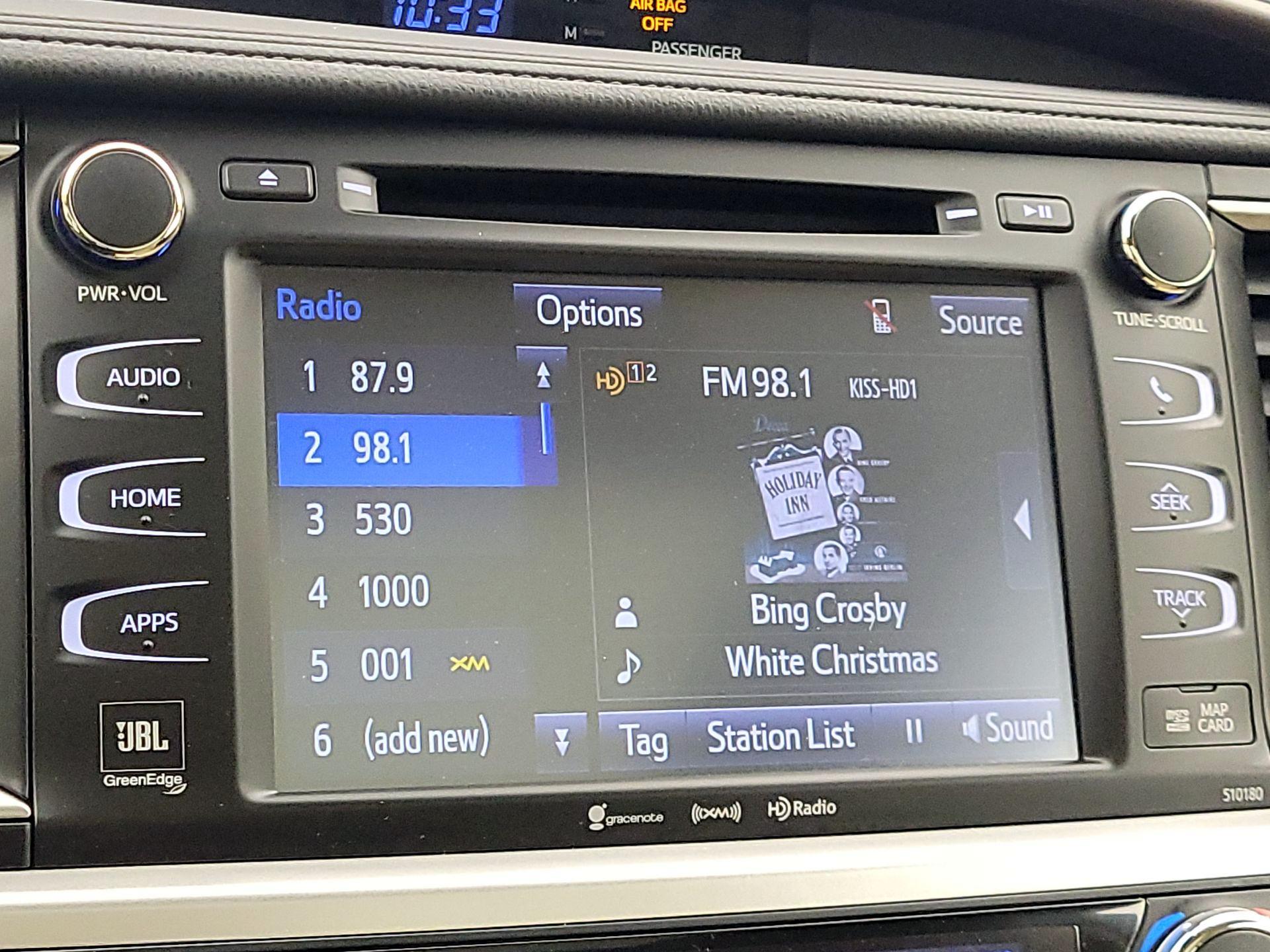 Thumbnail: 2018 Toyota Highlander - 16