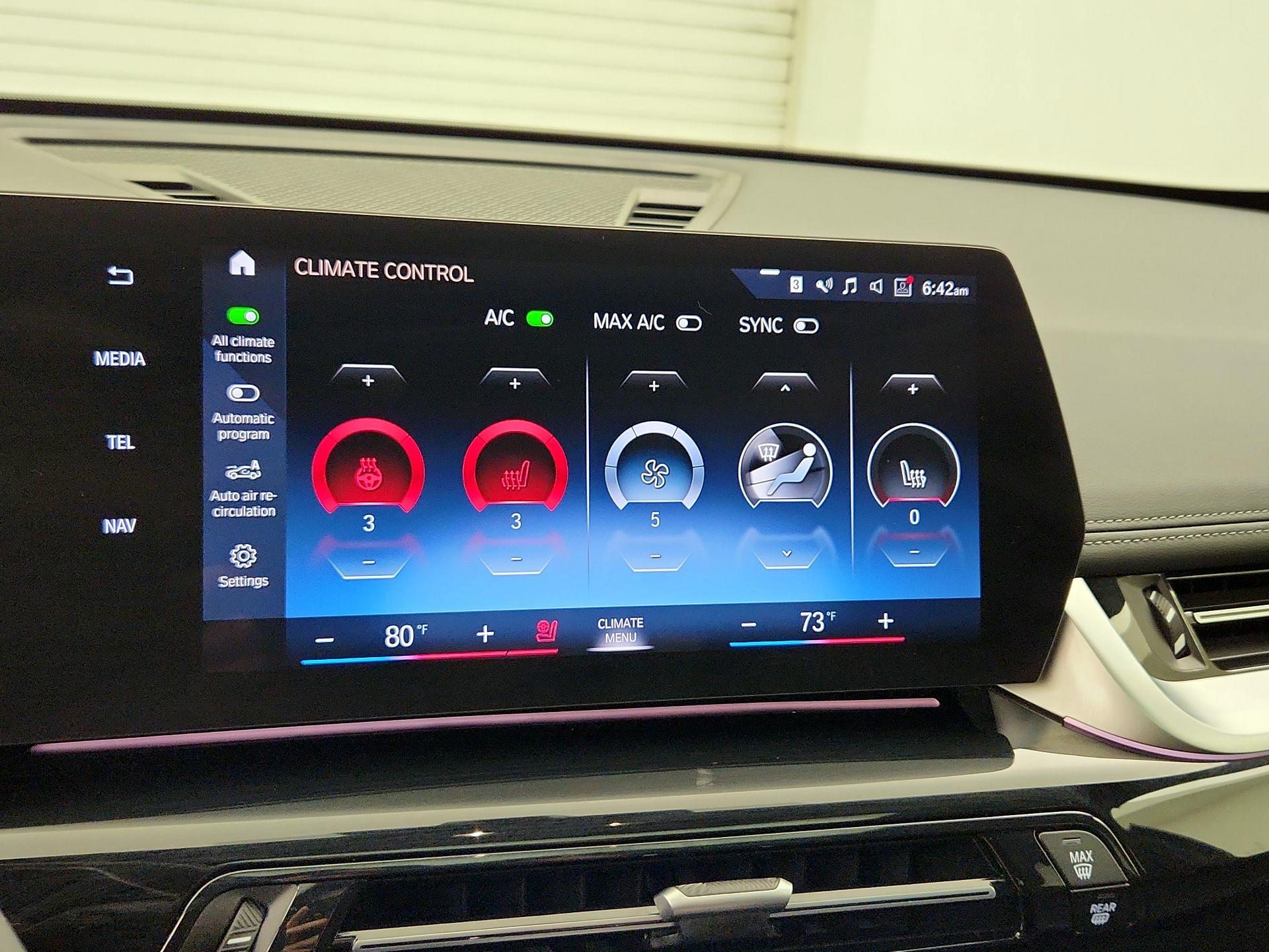 Thumbnail: 2023 BMW X1 - 17