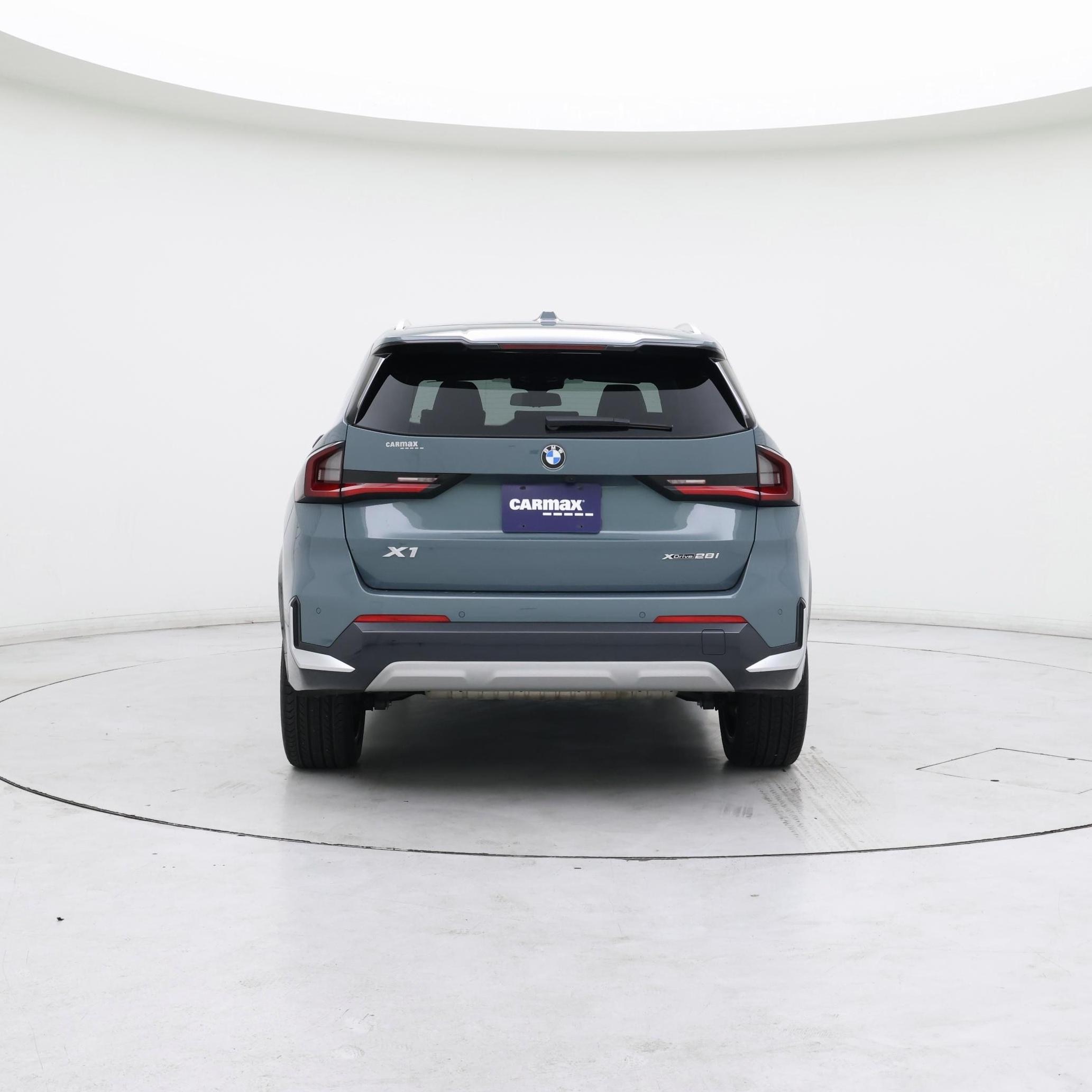 Thumbnail: 2023 BMW X1 - 6
