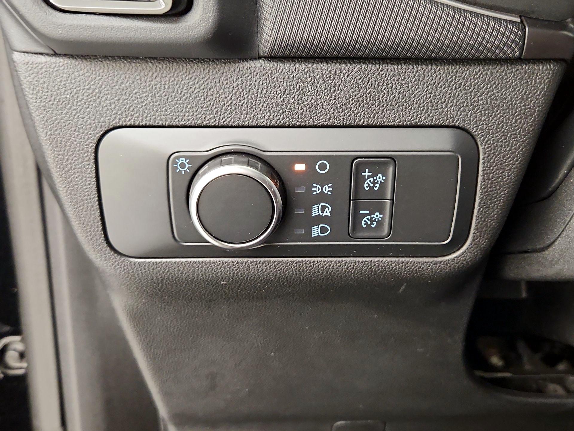 Thumbnail: 2022 Ford Bronco Sport - 13