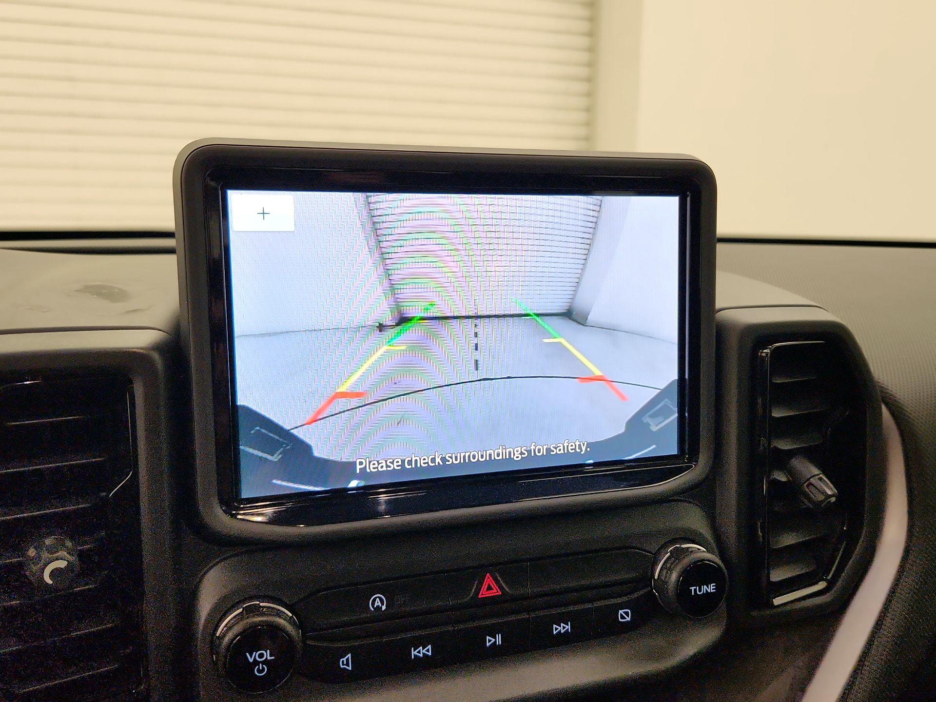 Thumbnail: 2022 Ford Bronco Sport - 14