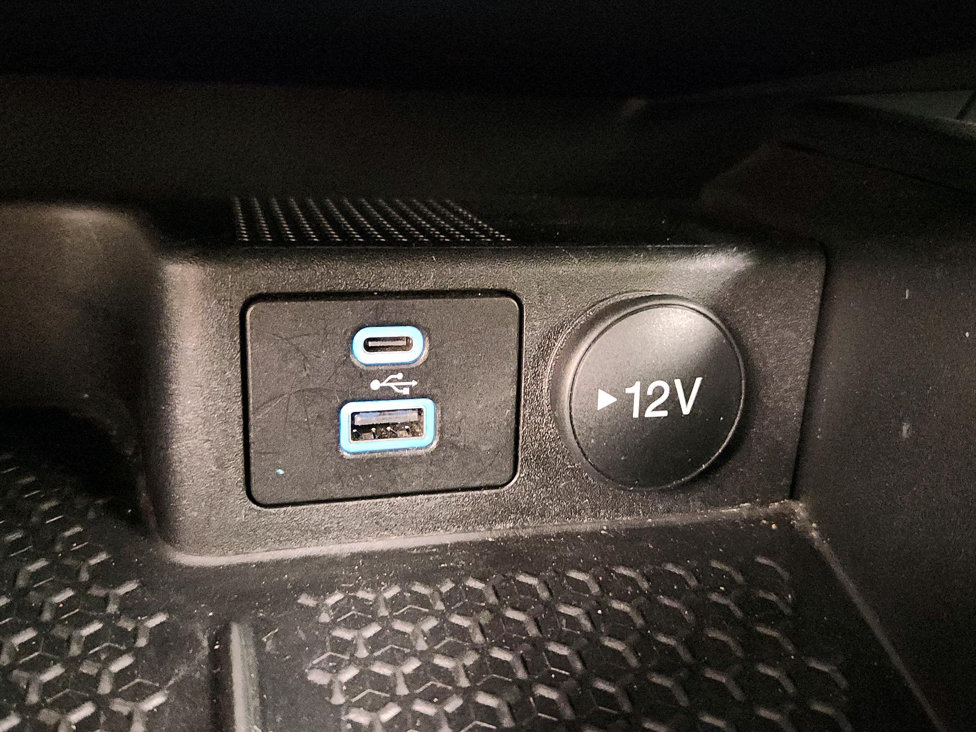 Thumbnail: 2022 Ford Bronco Sport - 18