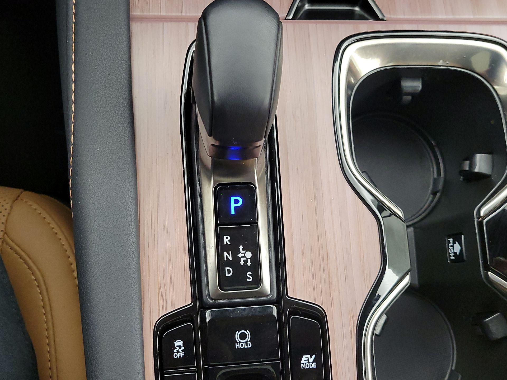 Thumbnail: 2023 Lexus RX - 17