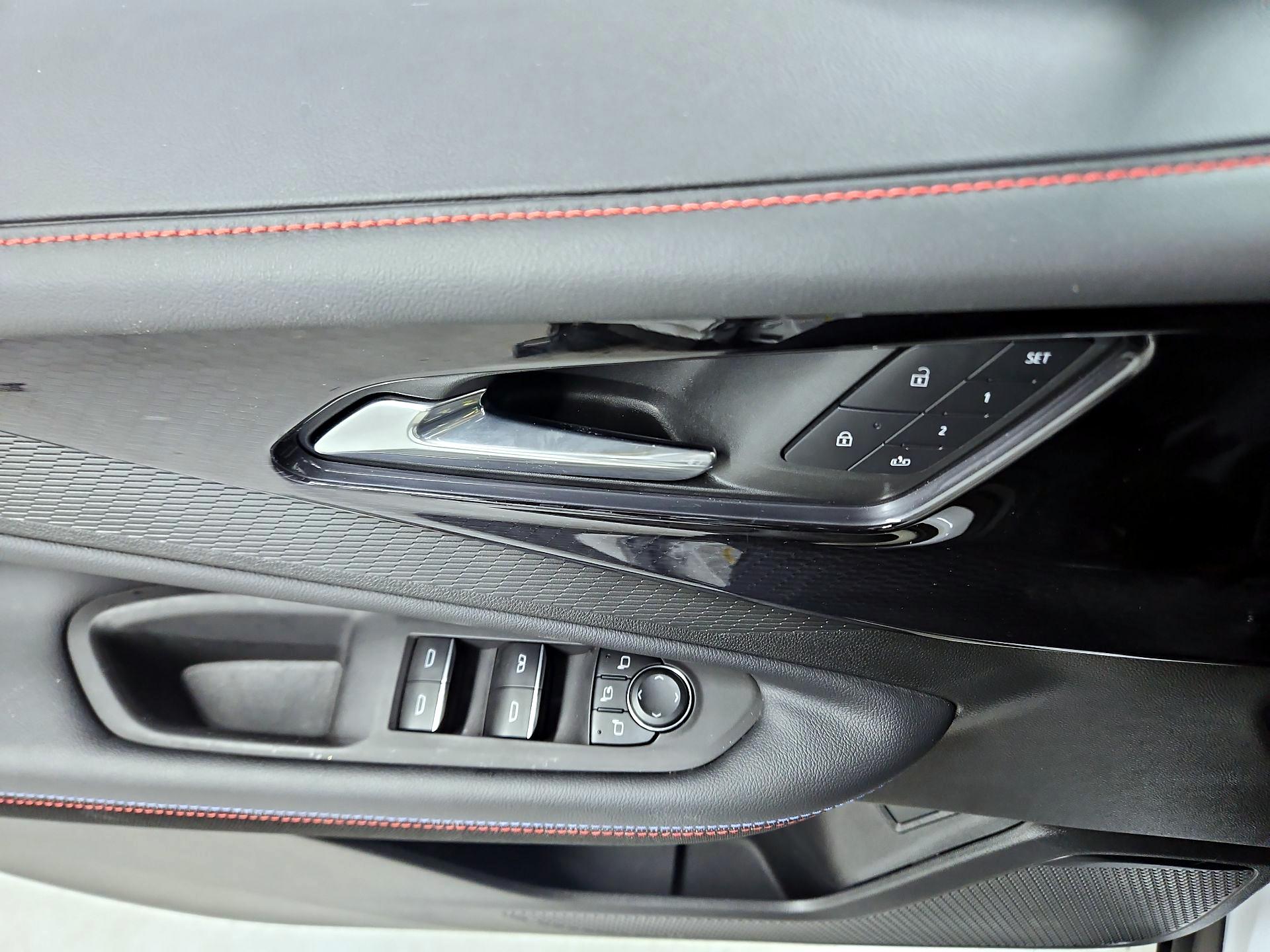 Thumbnail: 2025 Chevrolet Blazer EV - 12