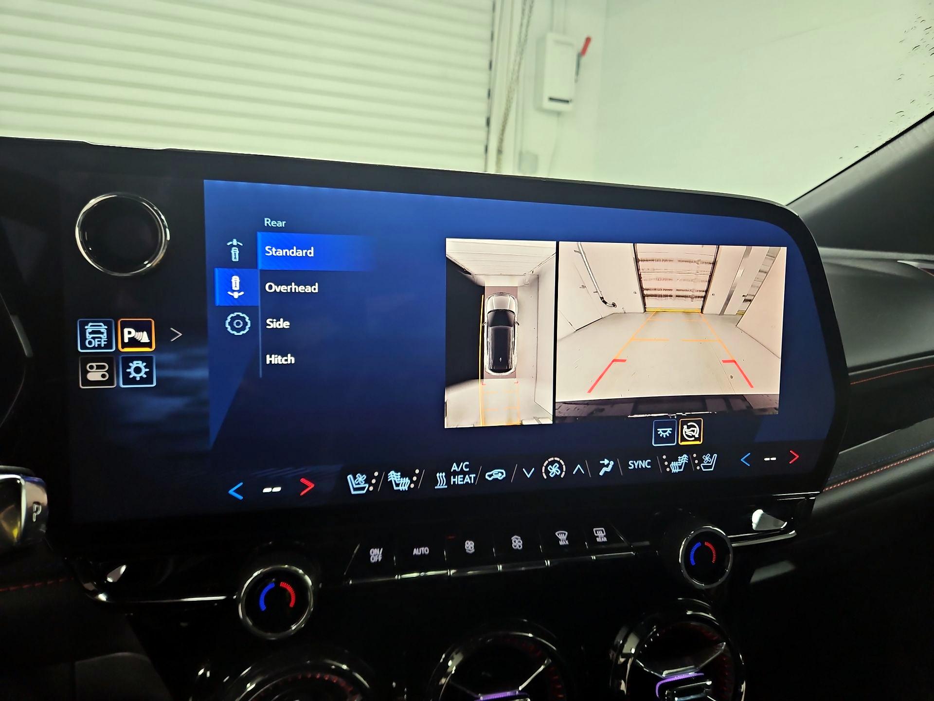 Thumbnail: 2025 Chevrolet Blazer EV - 15