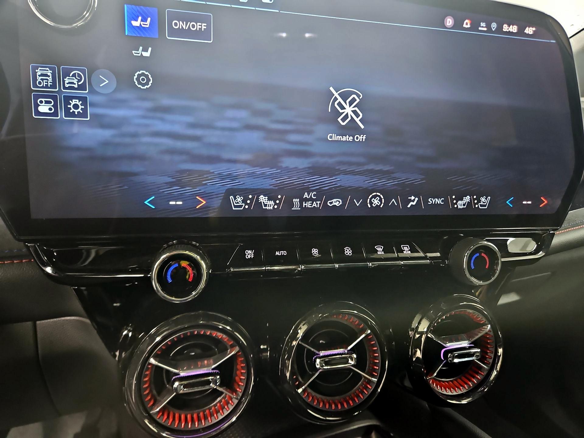 Thumbnail: 2025 Chevrolet Blazer EV - 17