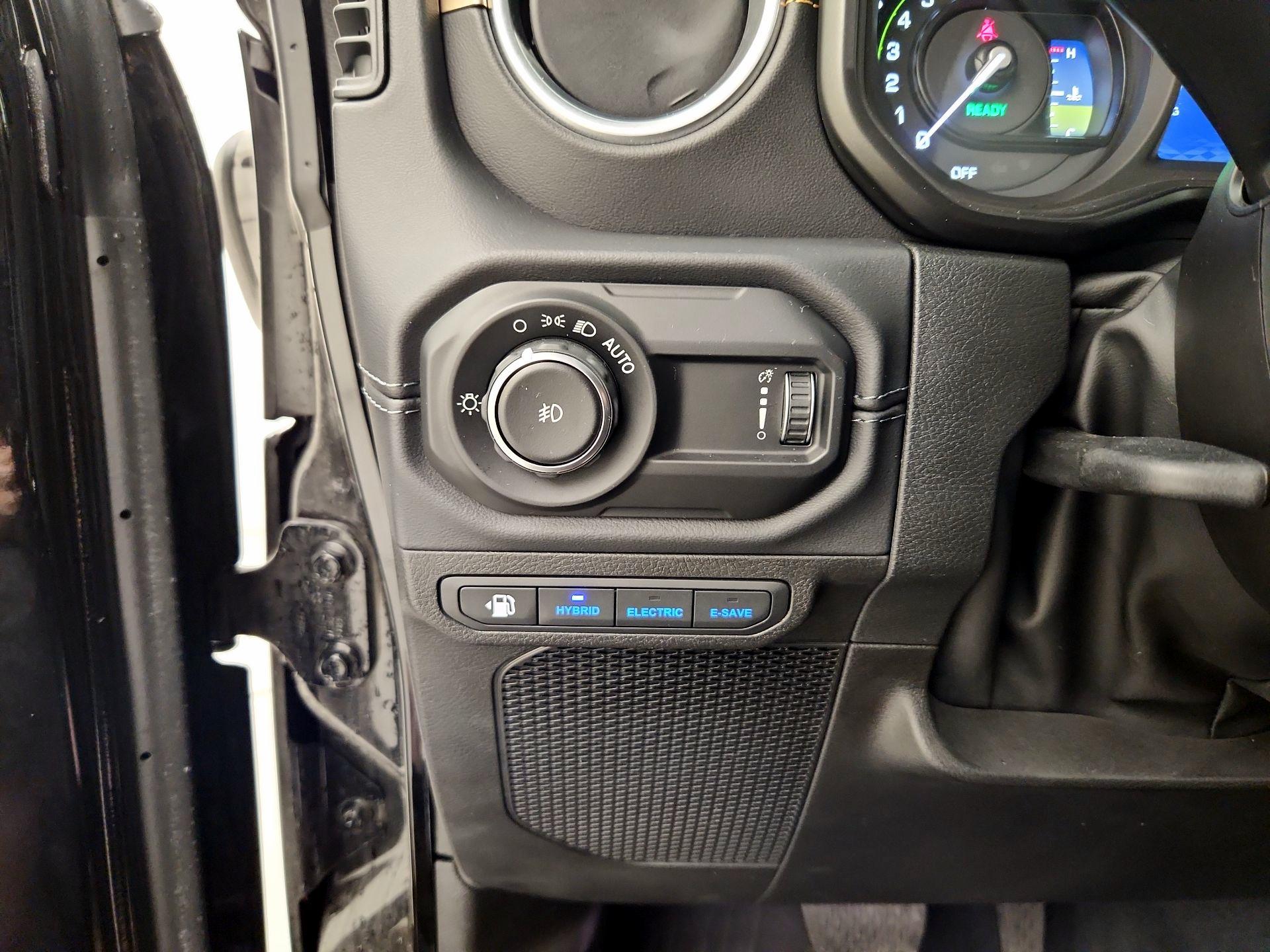 Thumbnail: 2024 Jeep Wrangler - 13