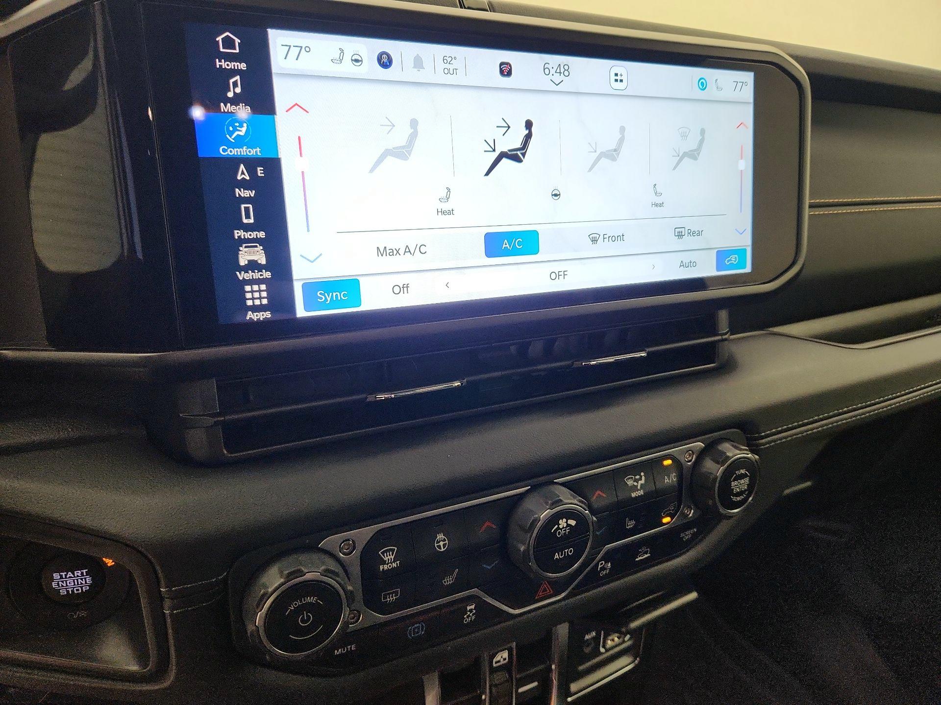 Thumbnail: 2024 Jeep Wrangler - 17