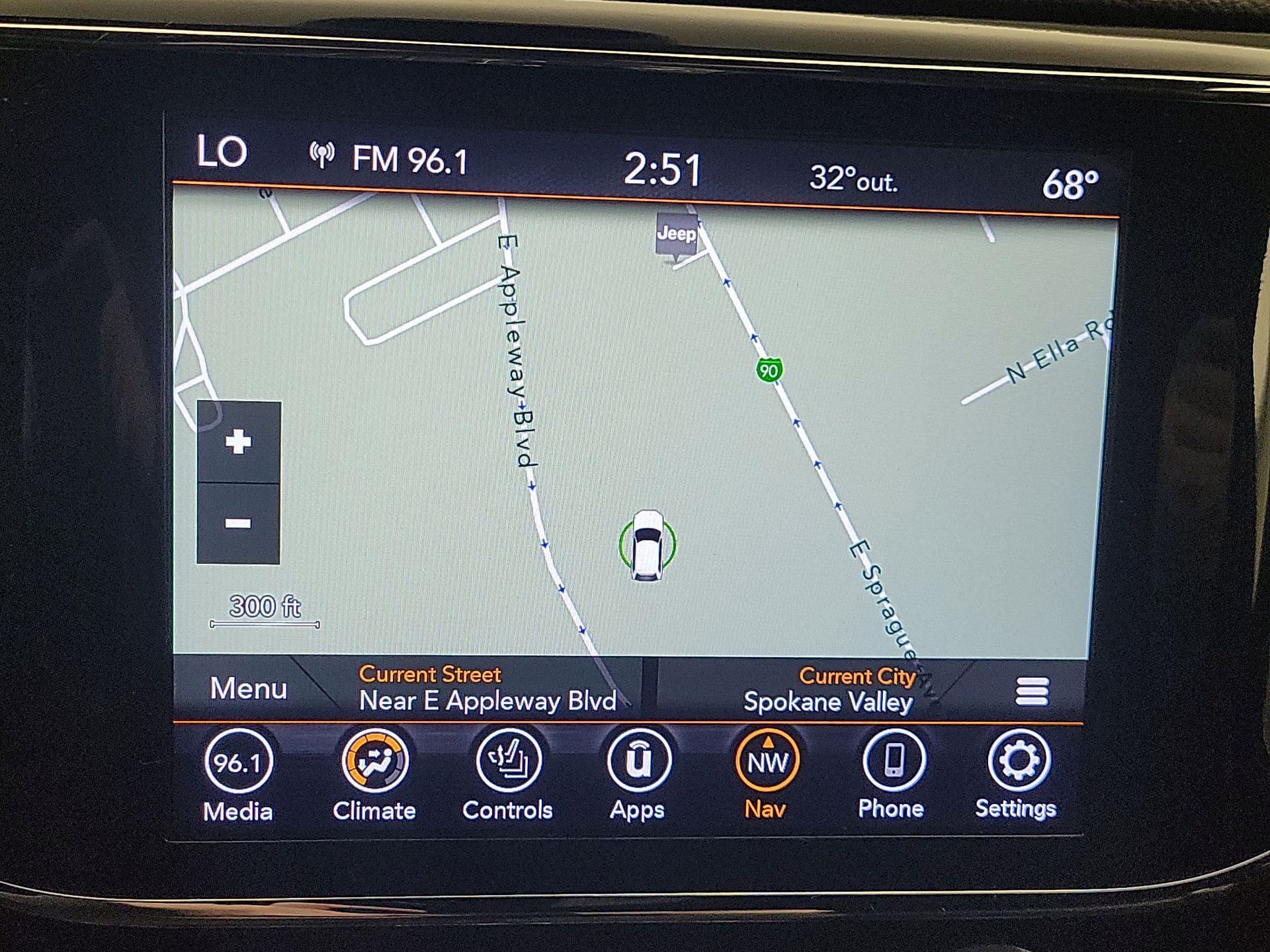 Thumbnail: 2020 Jeep Grand Cherokee - 14