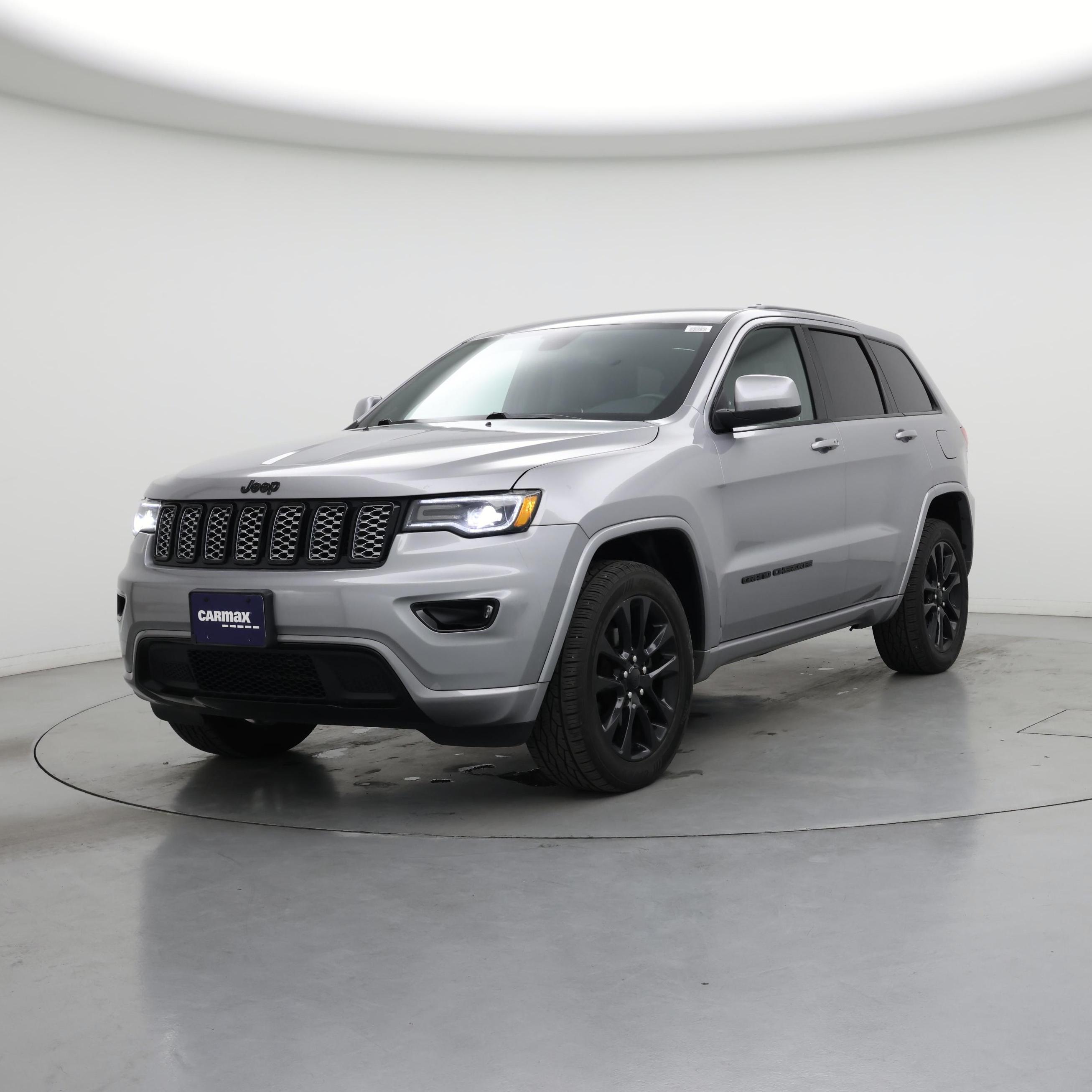 Thumbnail: 2020 Jeep Grand Cherokee - 4
