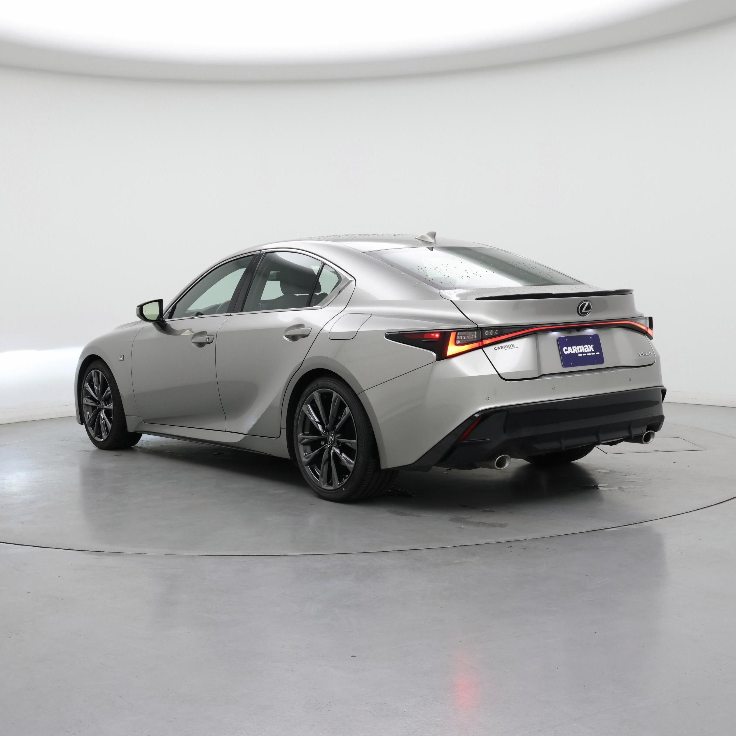 Thumbnail: 2022 Lexus IS - 2