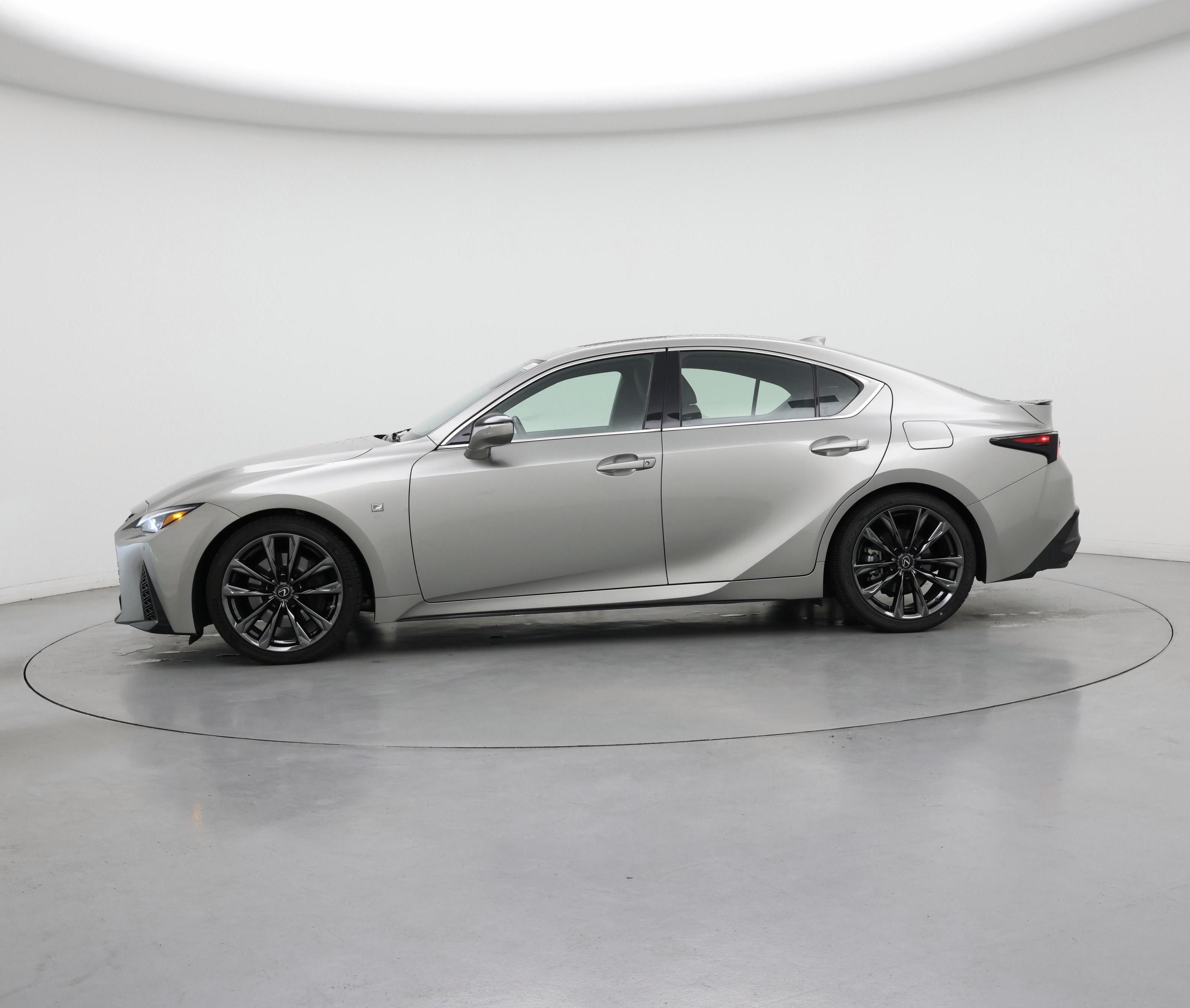 Thumbnail: 2022 Lexus IS - 3