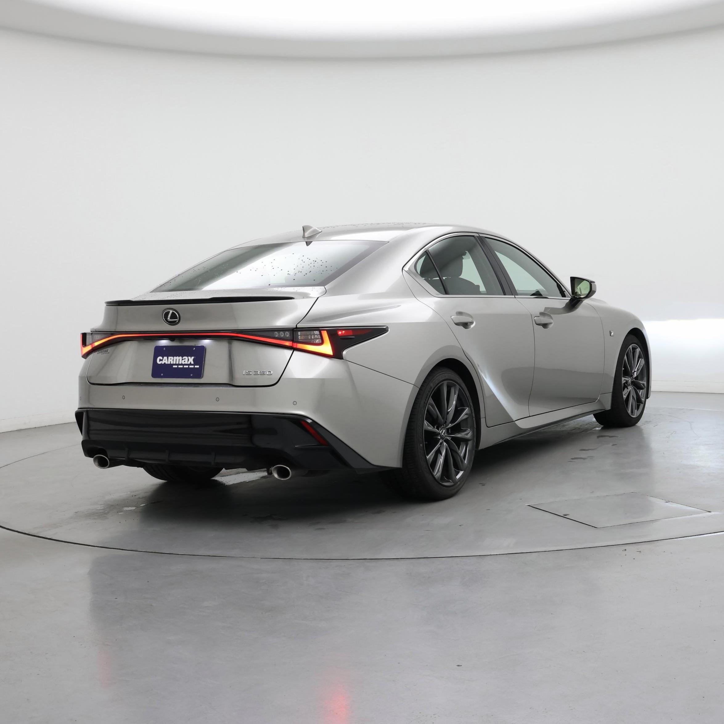 Thumbnail: 2022 Lexus IS - 8