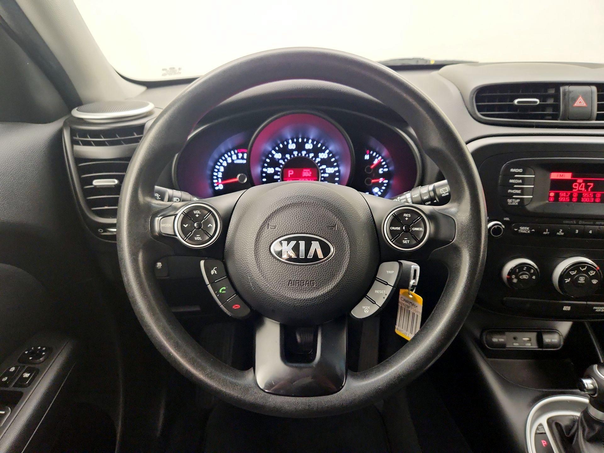 Thumbnail: 2015 Kia Soul - 10