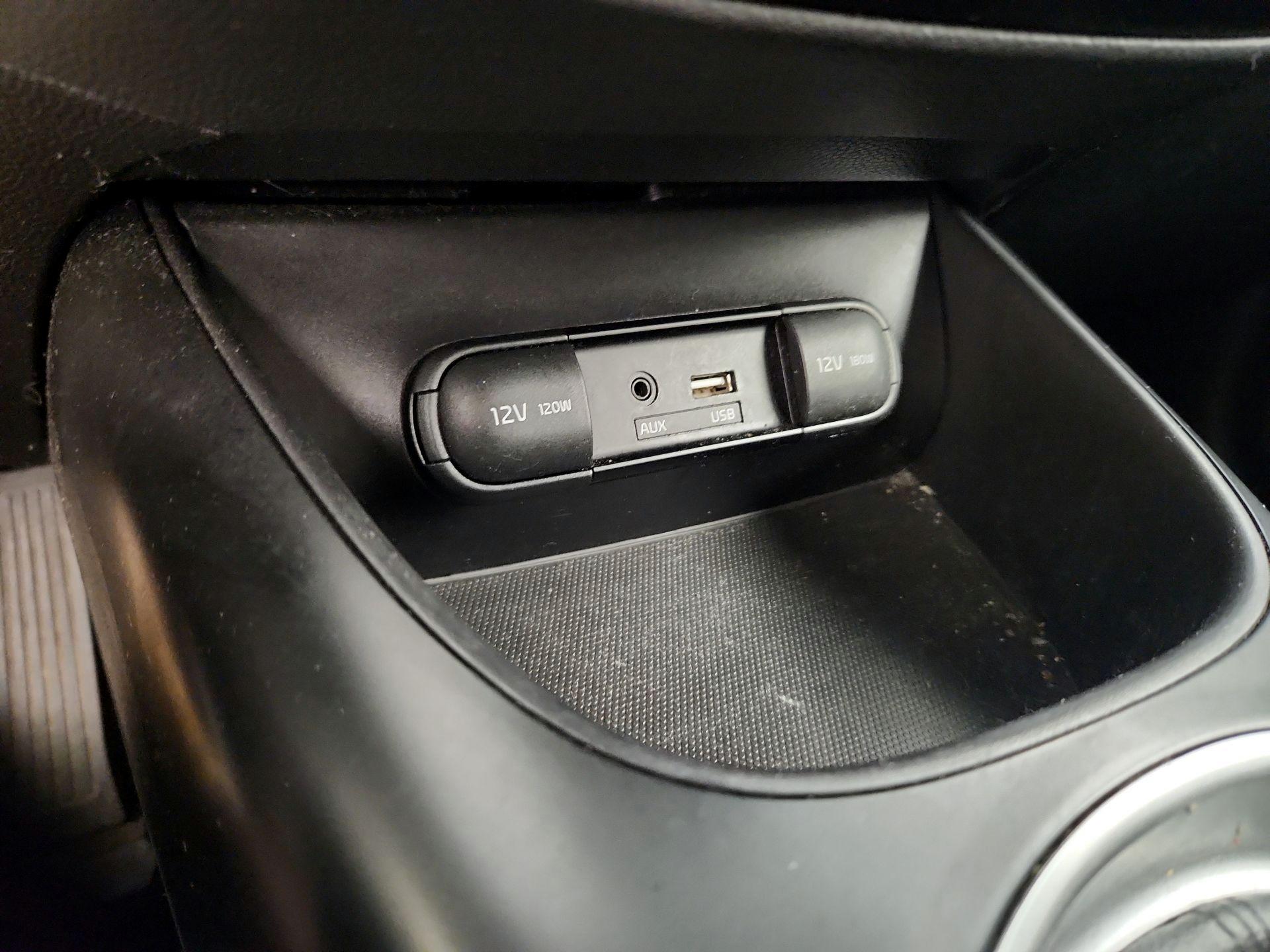 Thumbnail: 2015 Kia Soul - 17