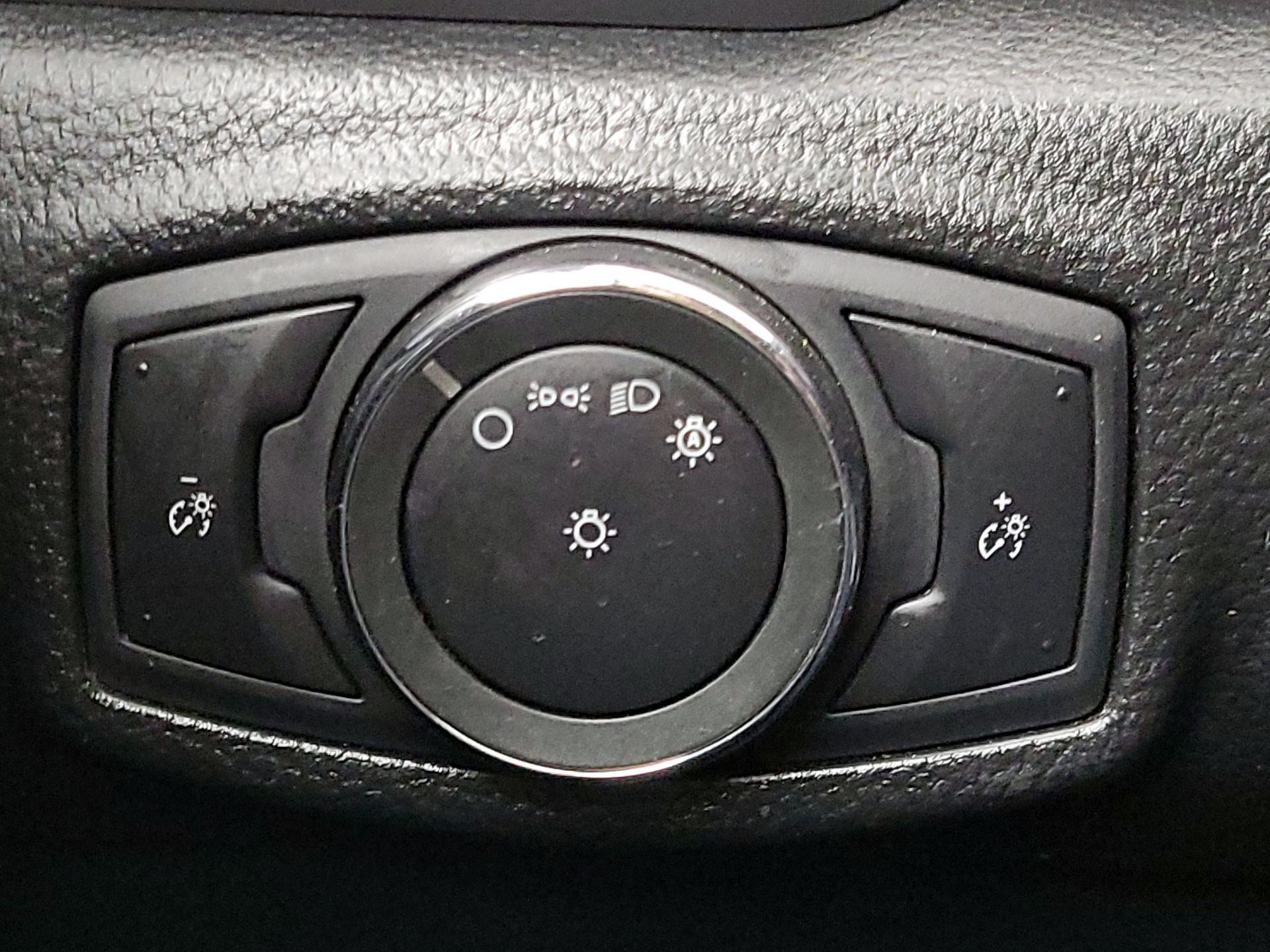 Thumbnail: 2019 Ford Ranger - 13