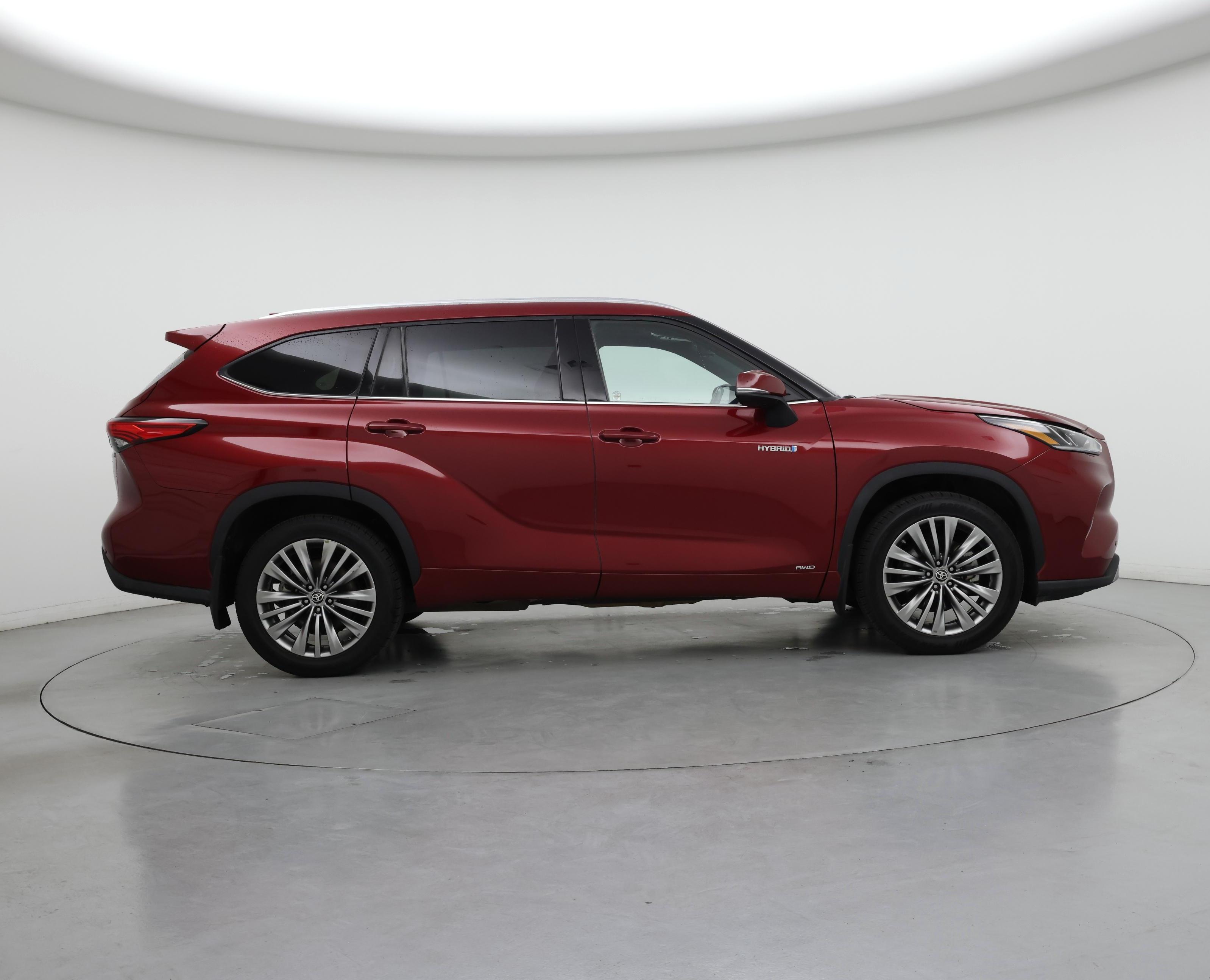 Thumbnail: 2021 Toyota Highlander - 7