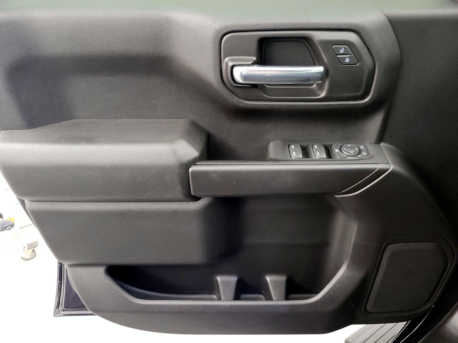 Thumbnail: 2022 Chevrolet Silverado 1500 - 12