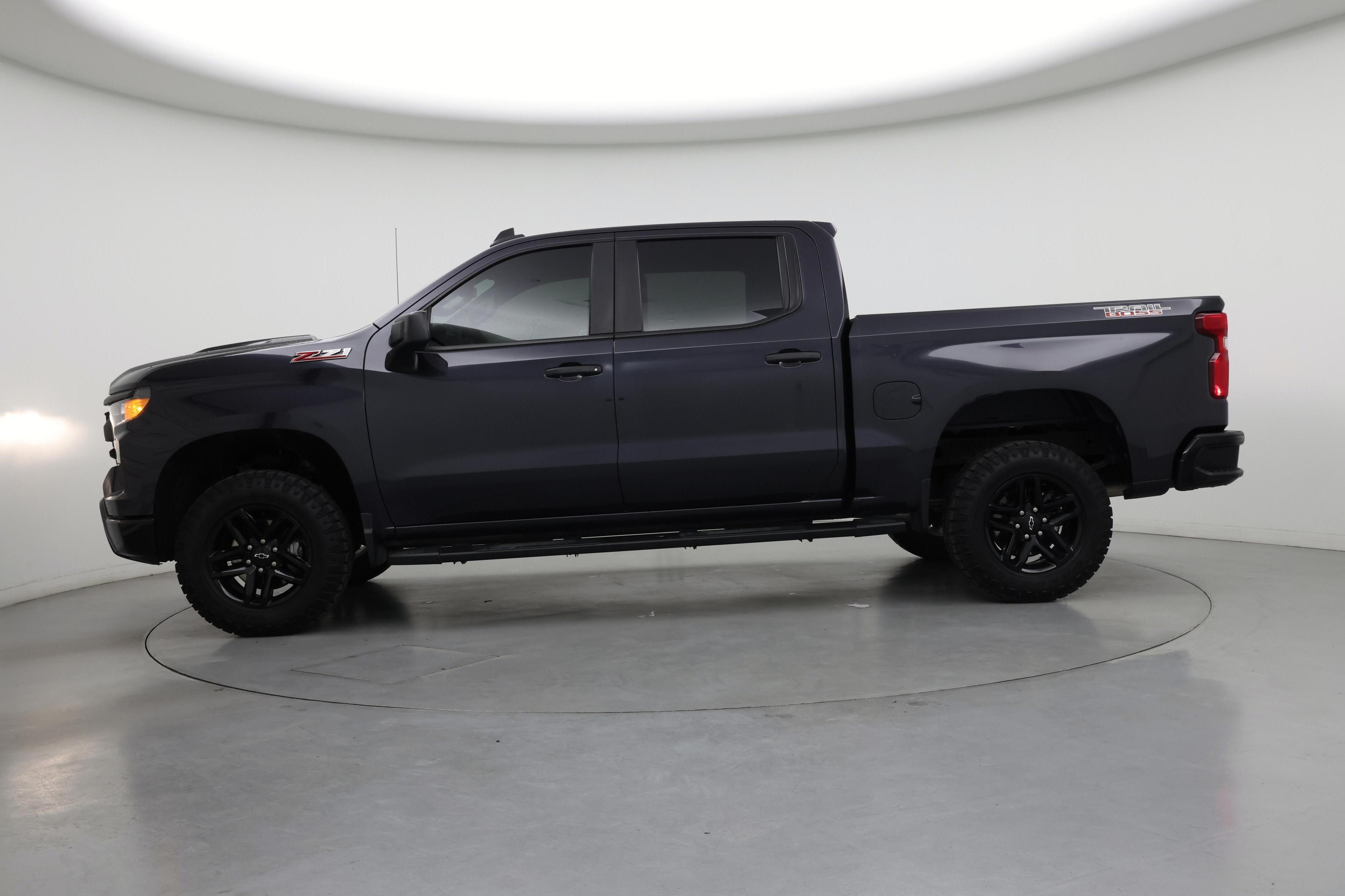 Thumbnail: 2022 Chevrolet Silverado 1500 - 3