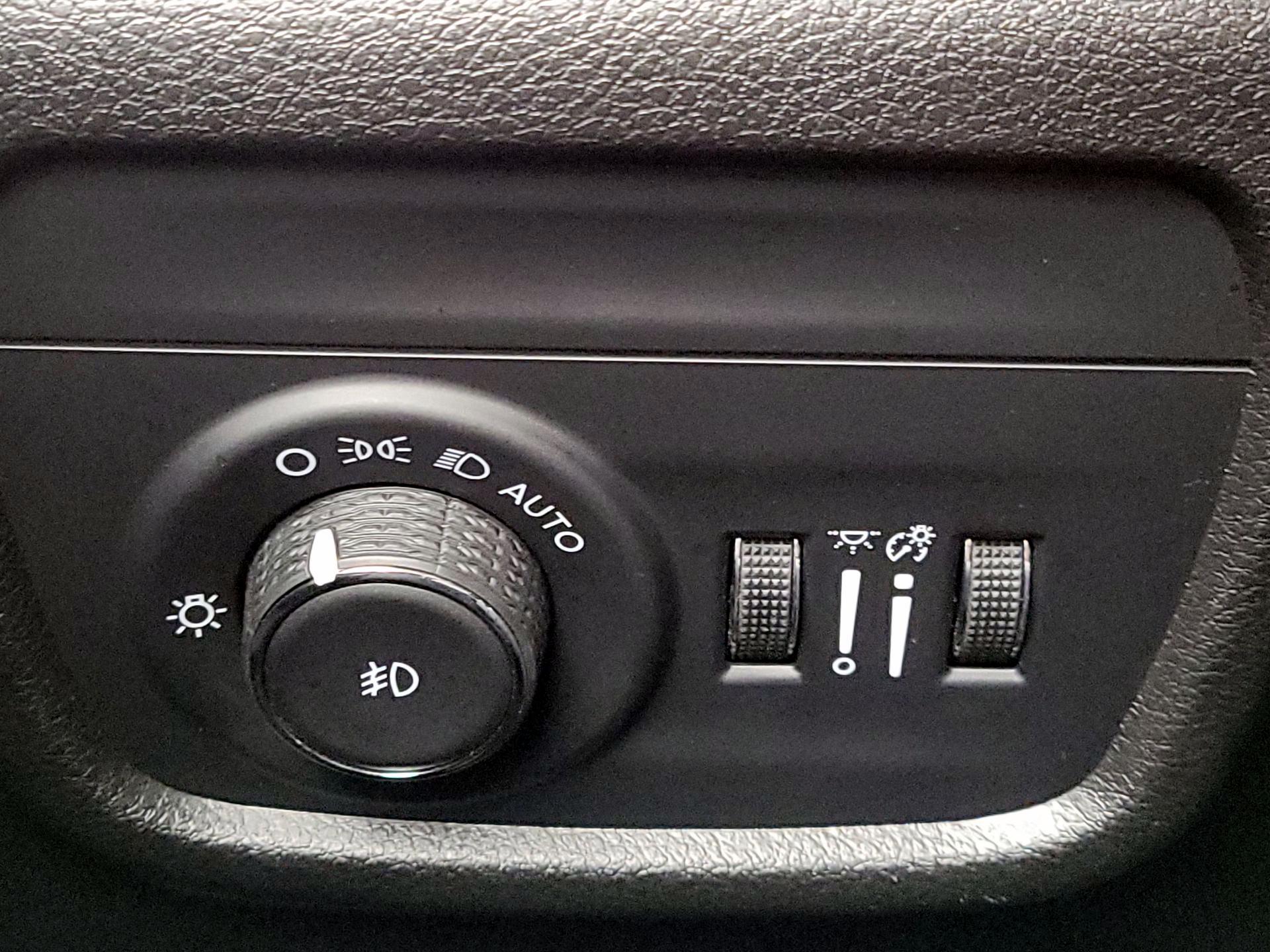 Thumbnail: 2024 Jeep Grand Cherokee - 13