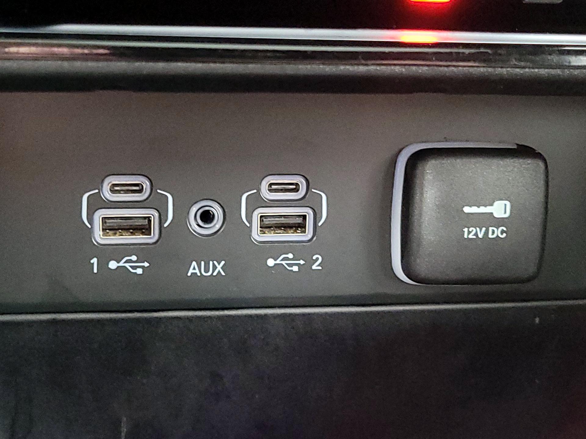 Thumbnail: 2024 Jeep Grand Cherokee - 19