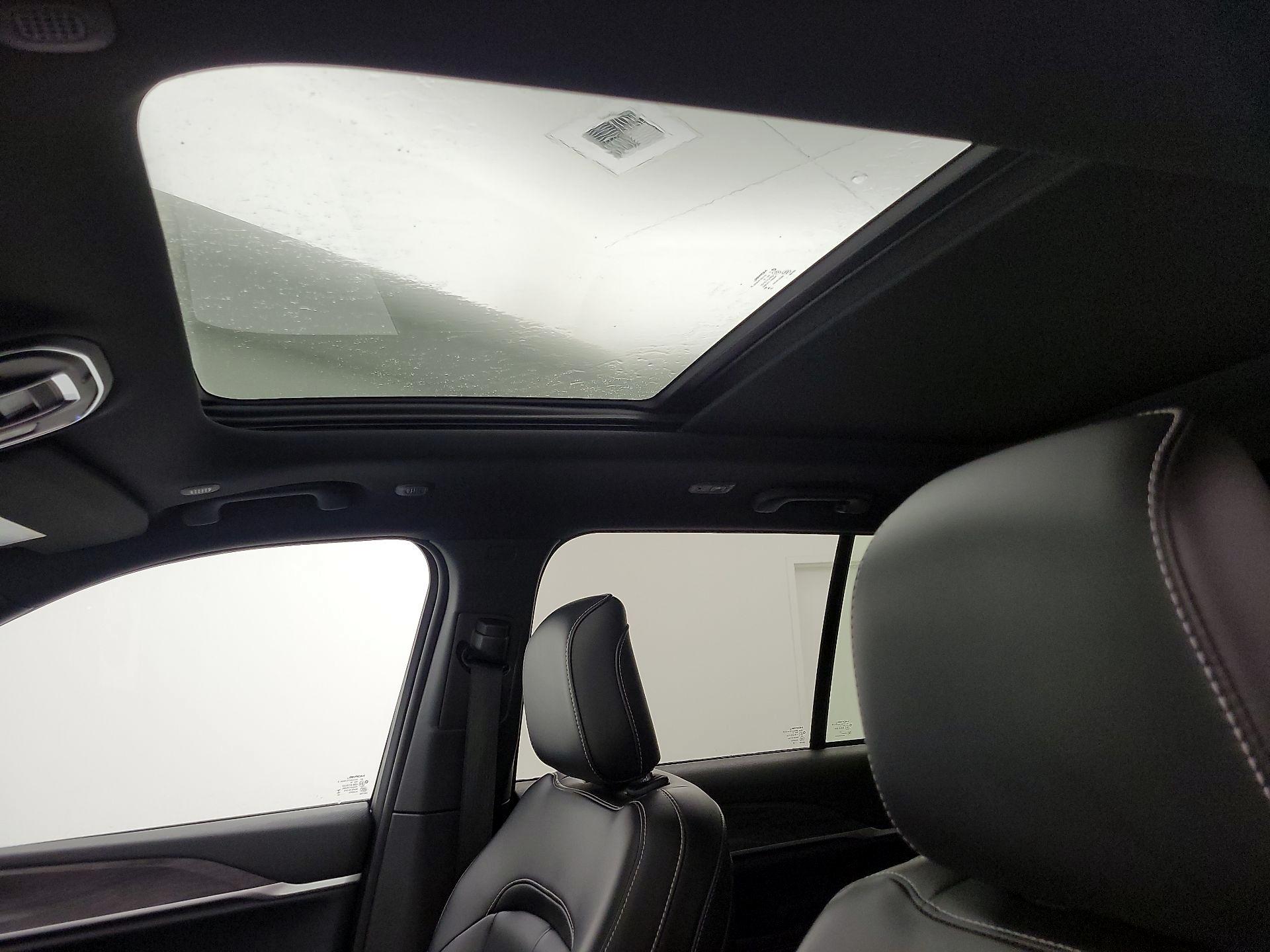 Thumbnail: 2024 Jeep Grand Cherokee - 20