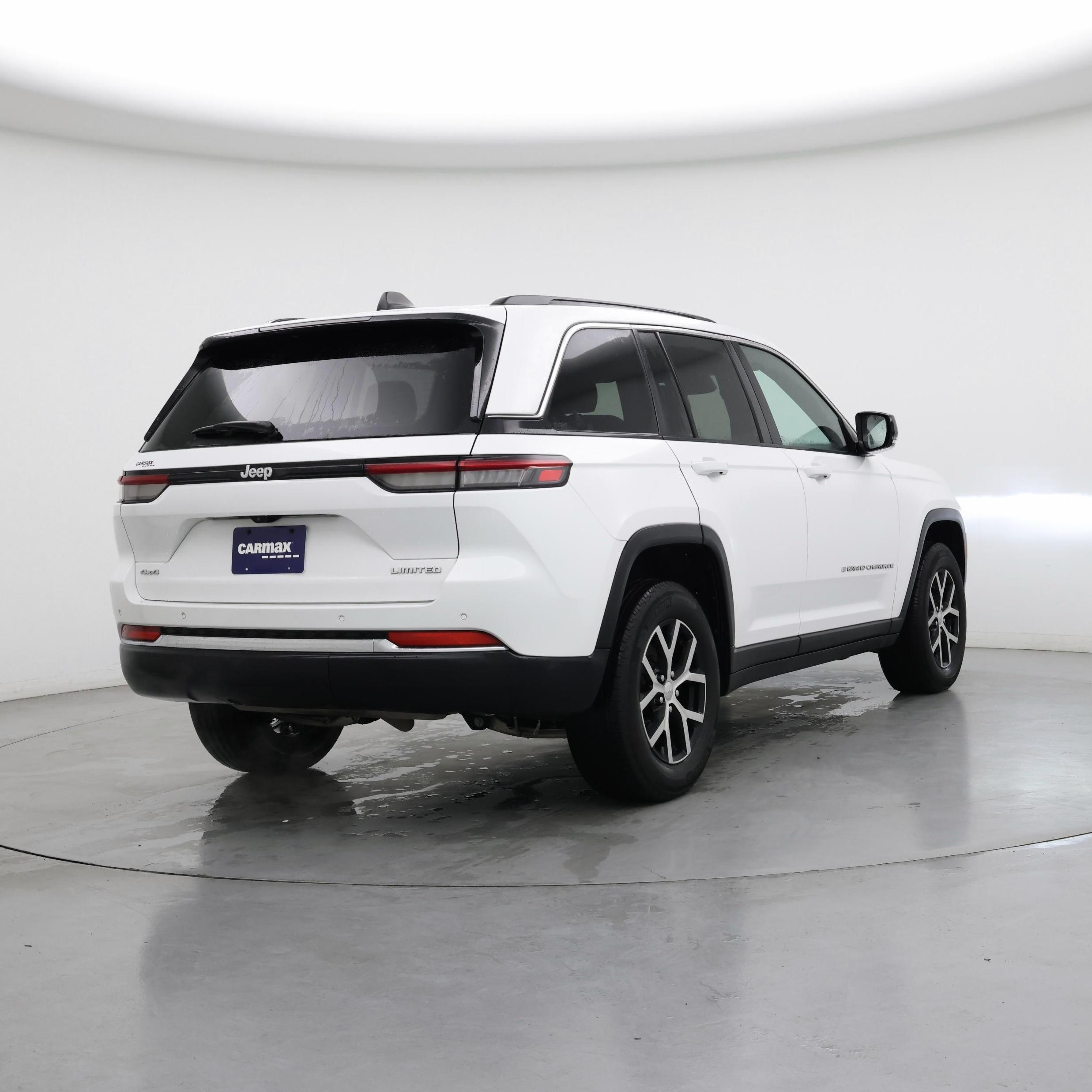 Thumbnail: 2024 Jeep Grand Cherokee - 8