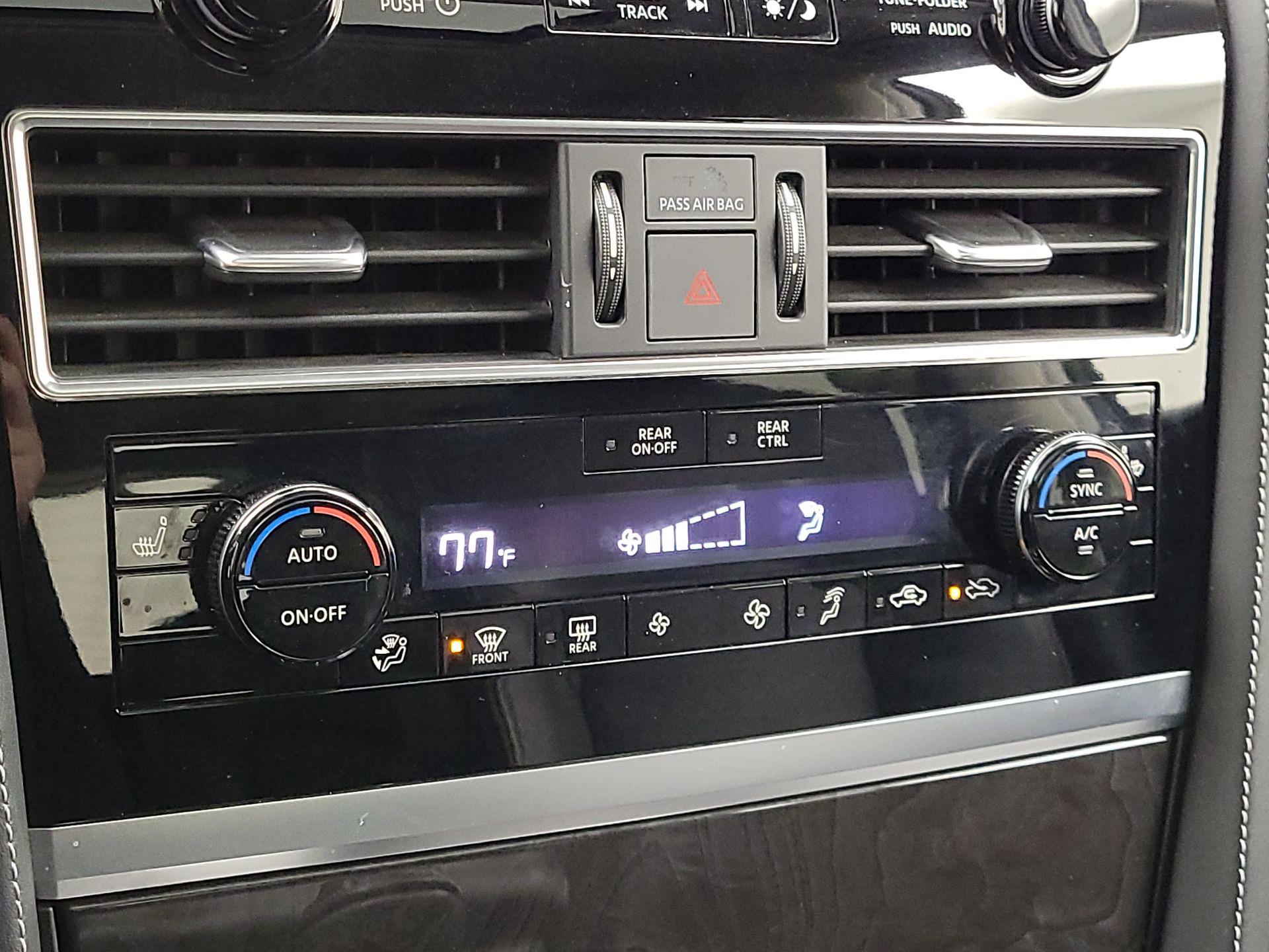 Thumbnail: 2024 INFINITI QX80 - 17