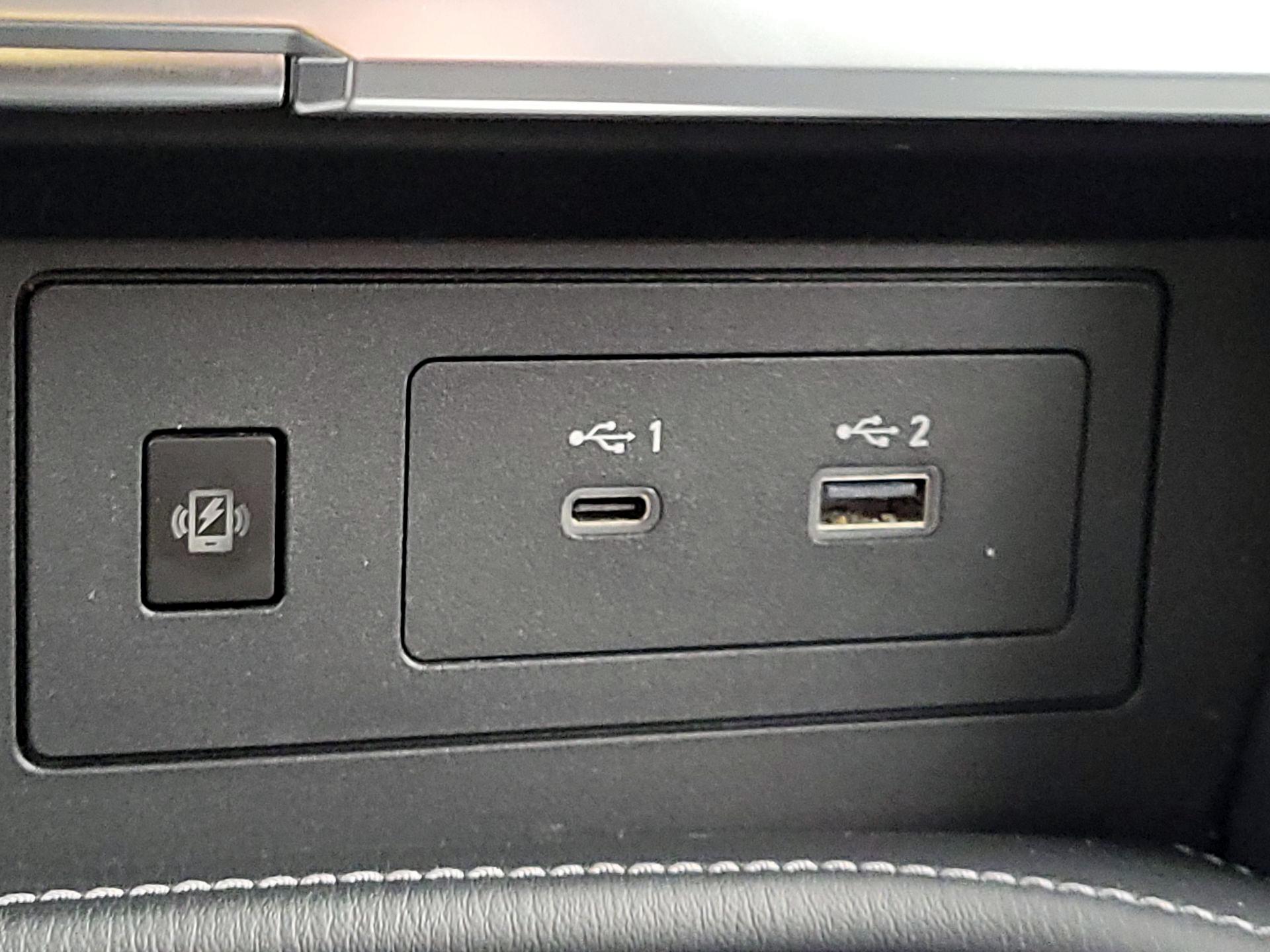 Thumbnail: 2024 INFINITI QX80 - 19