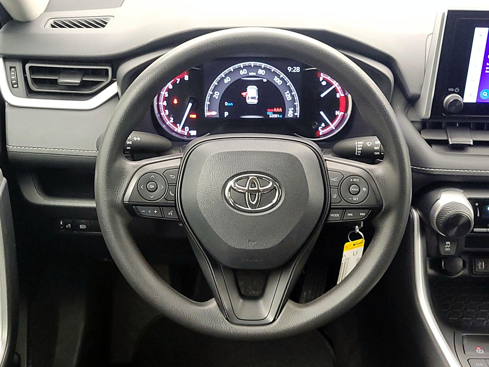 Thumbnail: 2024 Toyota RAV4 - 10