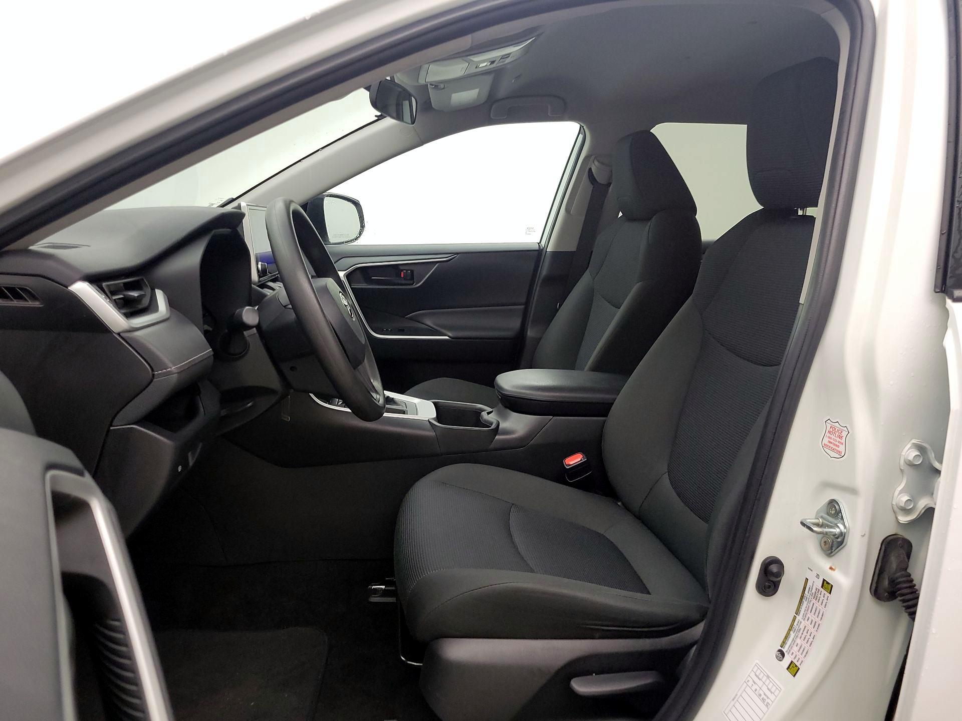 Thumbnail: 2024 Toyota RAV4 - 11