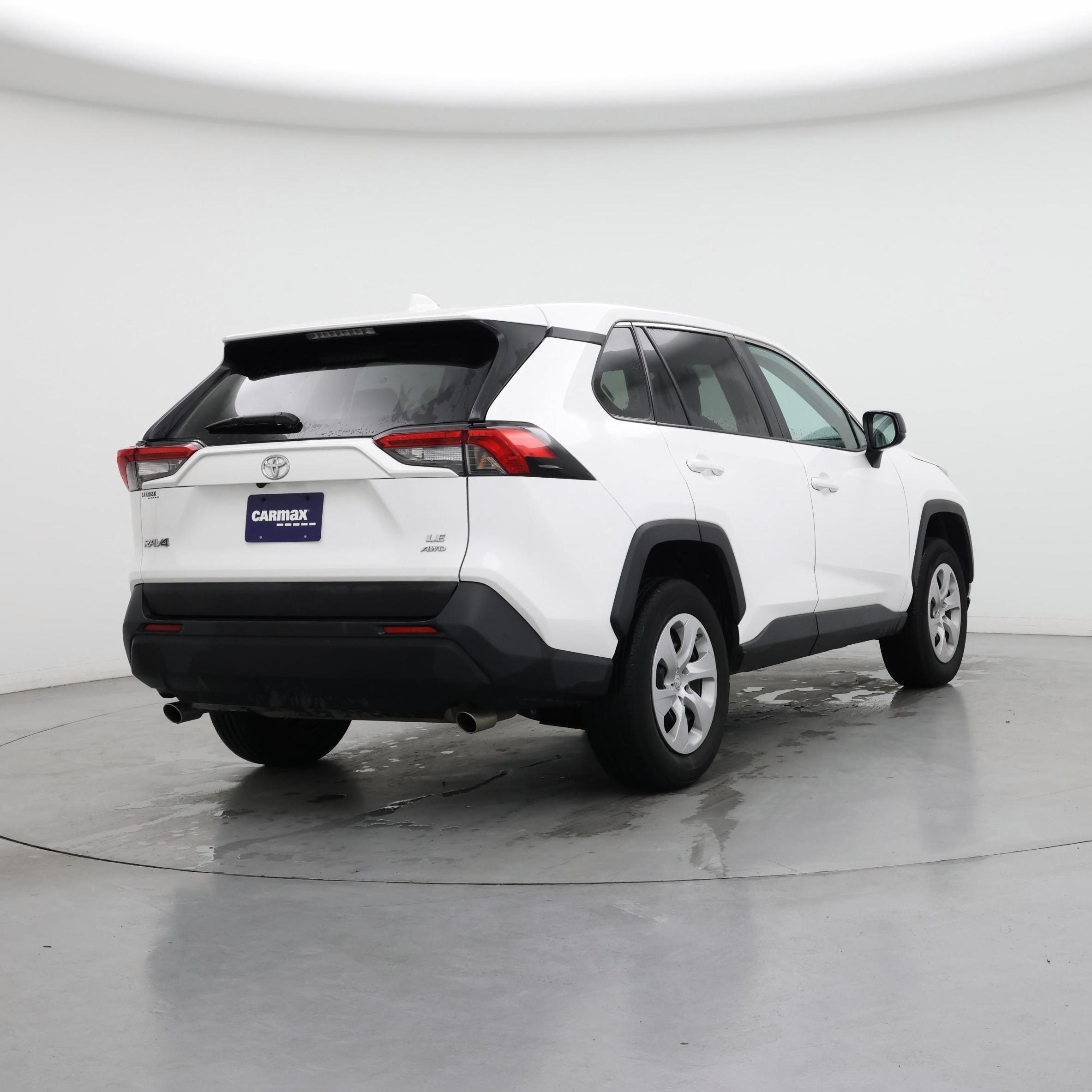 Thumbnail: 2024 Toyota RAV4 - 8