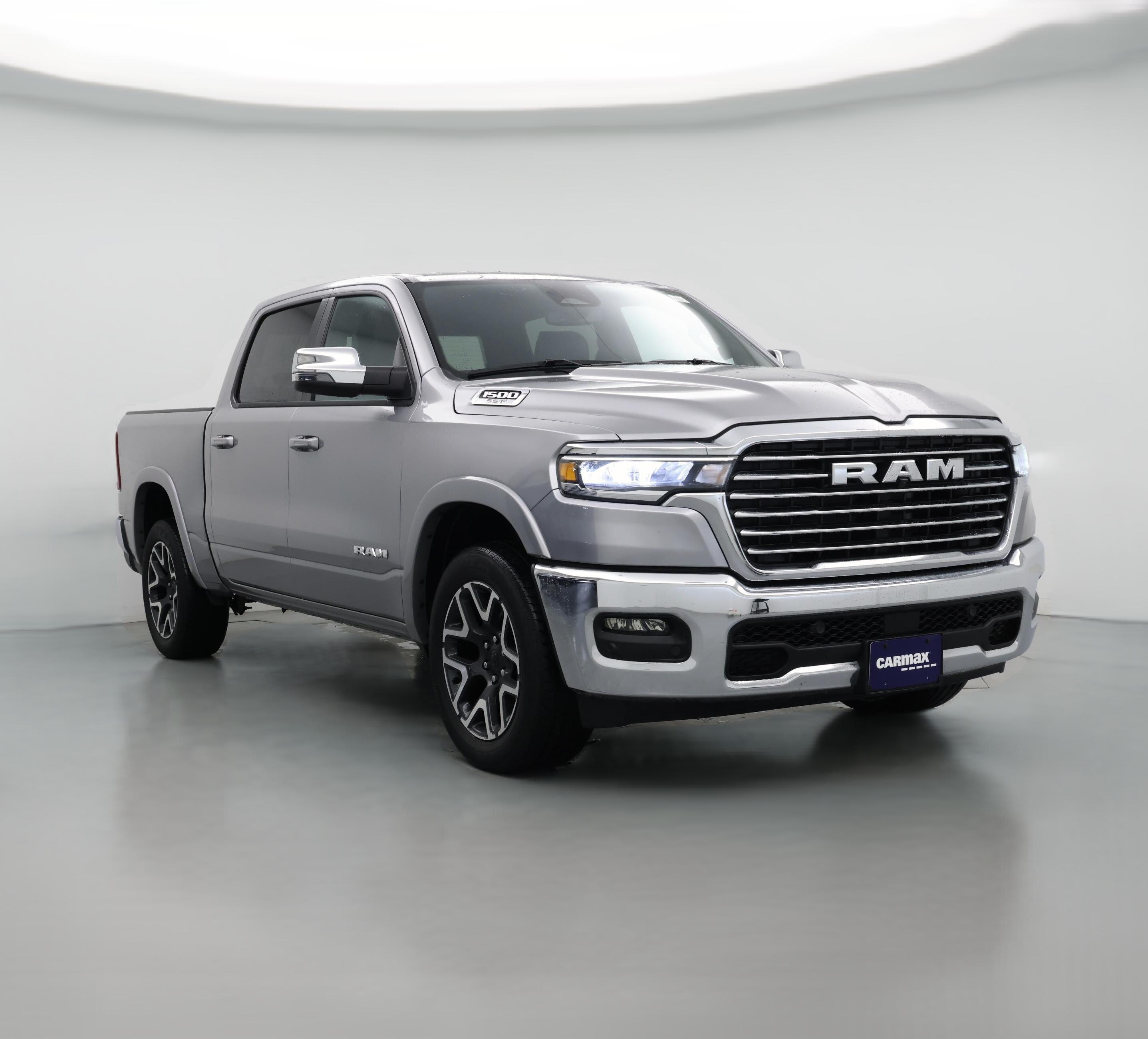 Thumbnail: 2025 RAM 1500 - 1