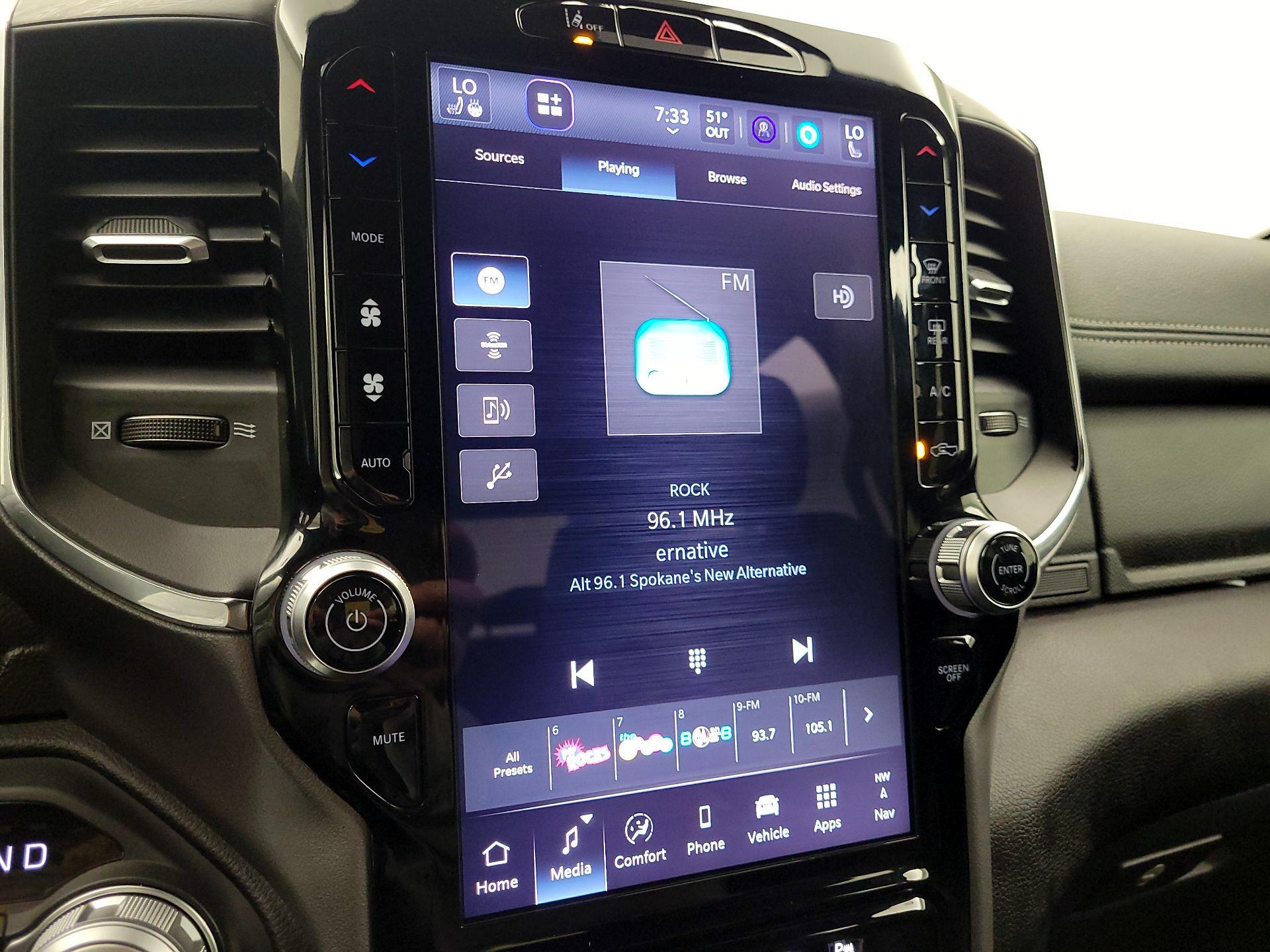 Thumbnail: 2025 RAM 1500 - 16