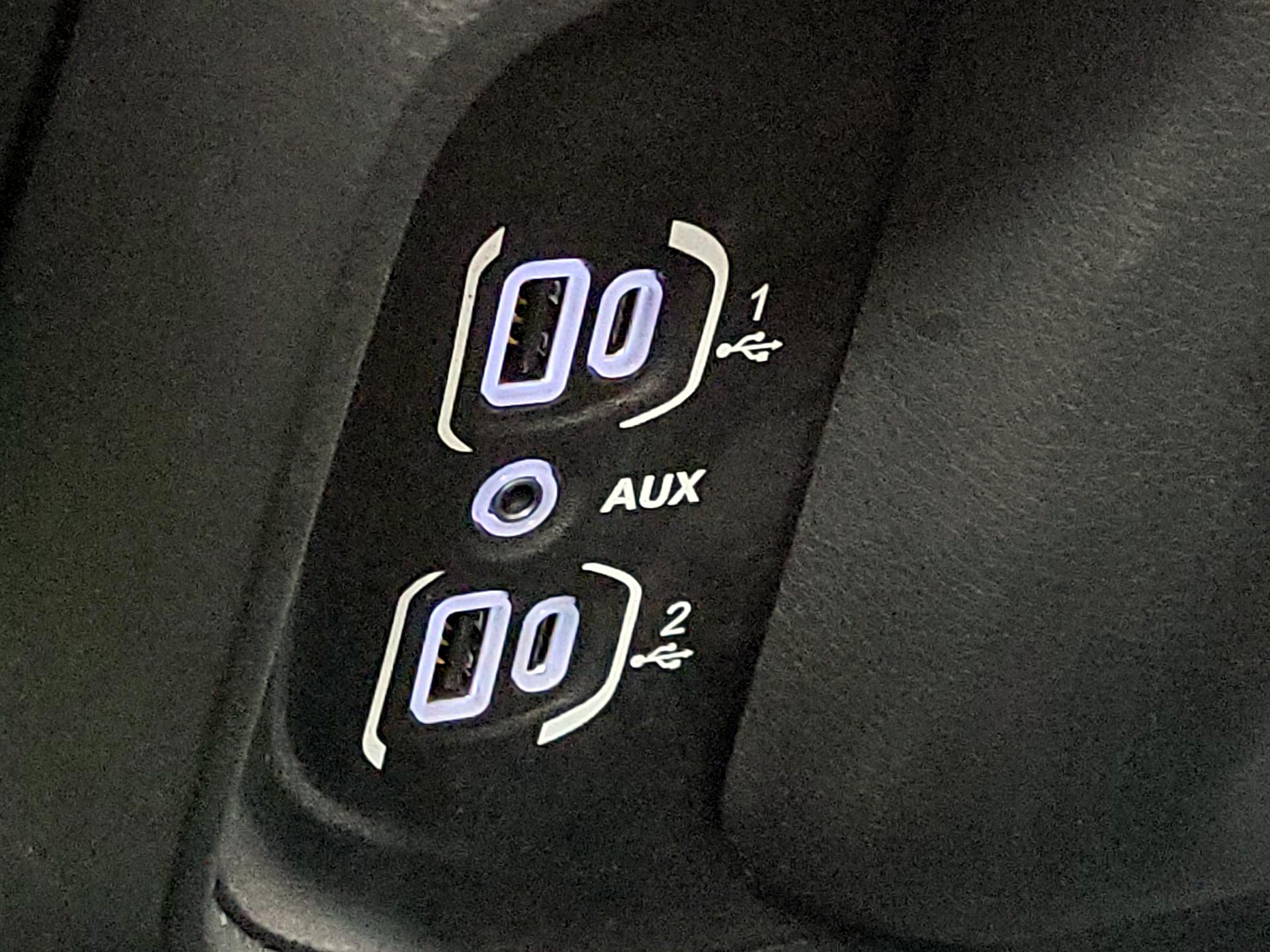 Thumbnail: 2025 RAM 1500 - 19