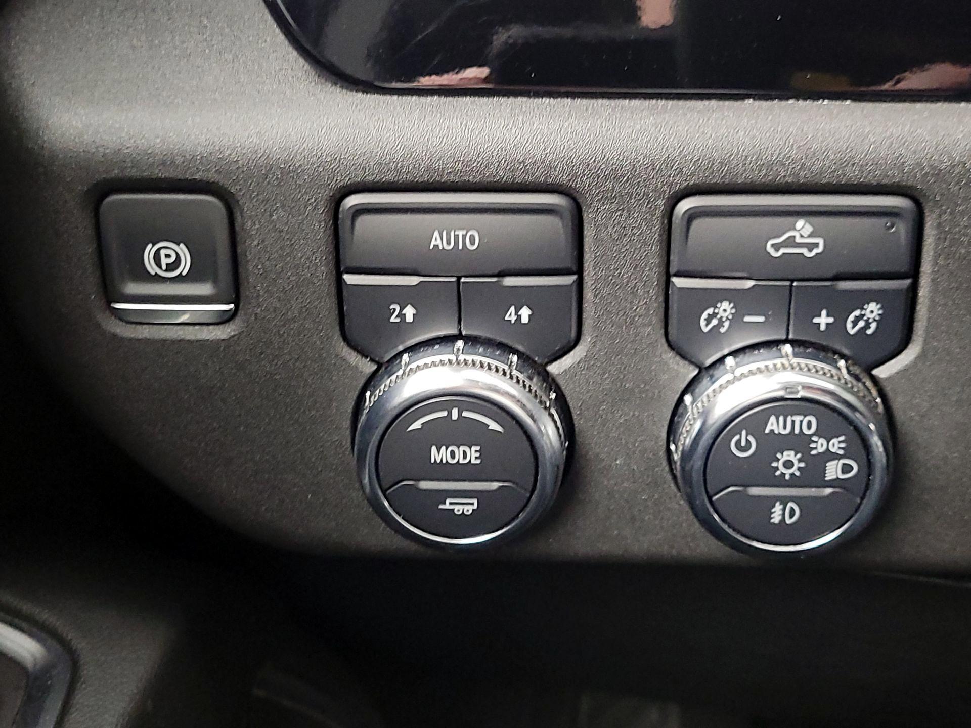 Thumbnail: 2025 GMC Sierra 1500 - 13